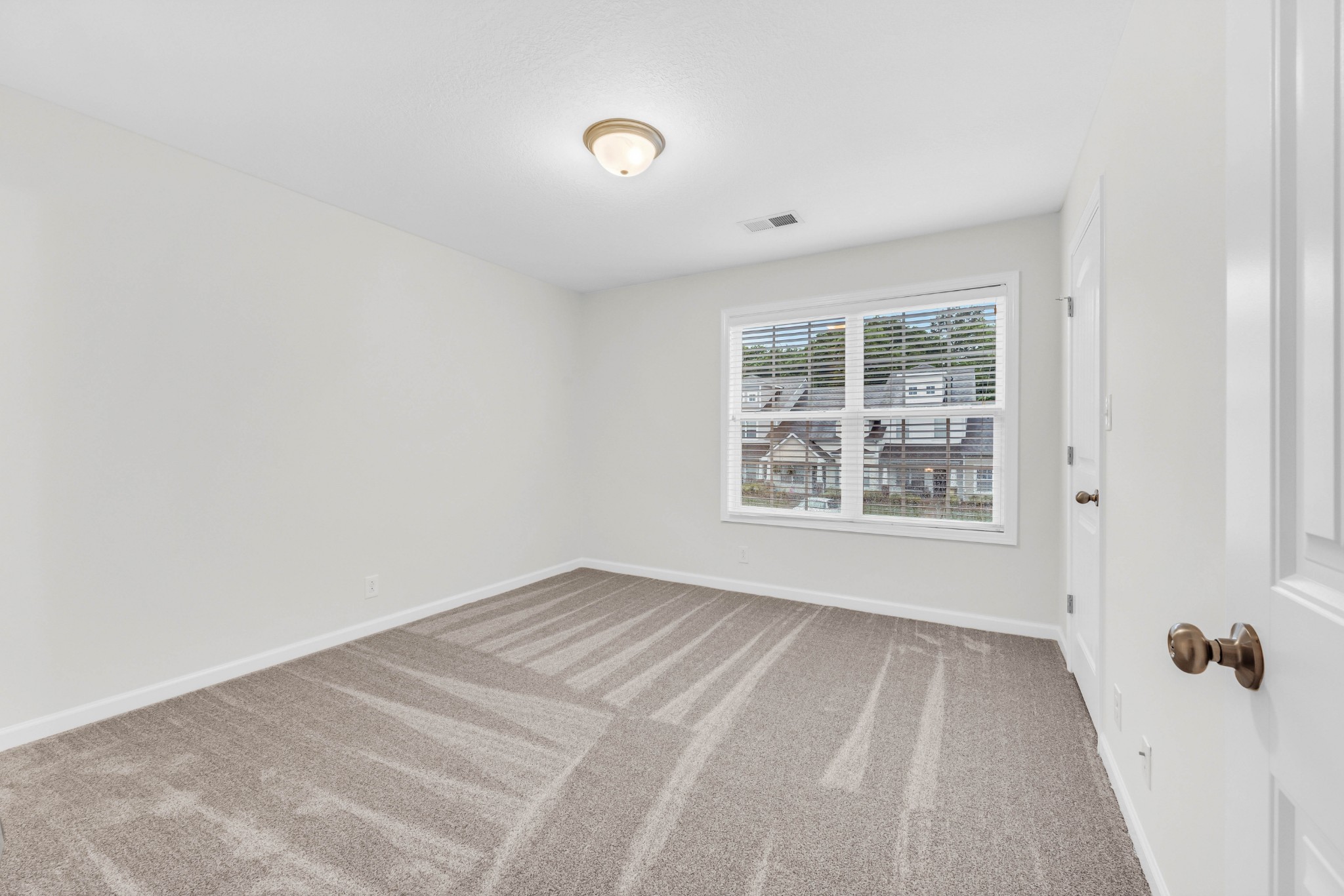 166 Alexander Blvd Property Photo 27