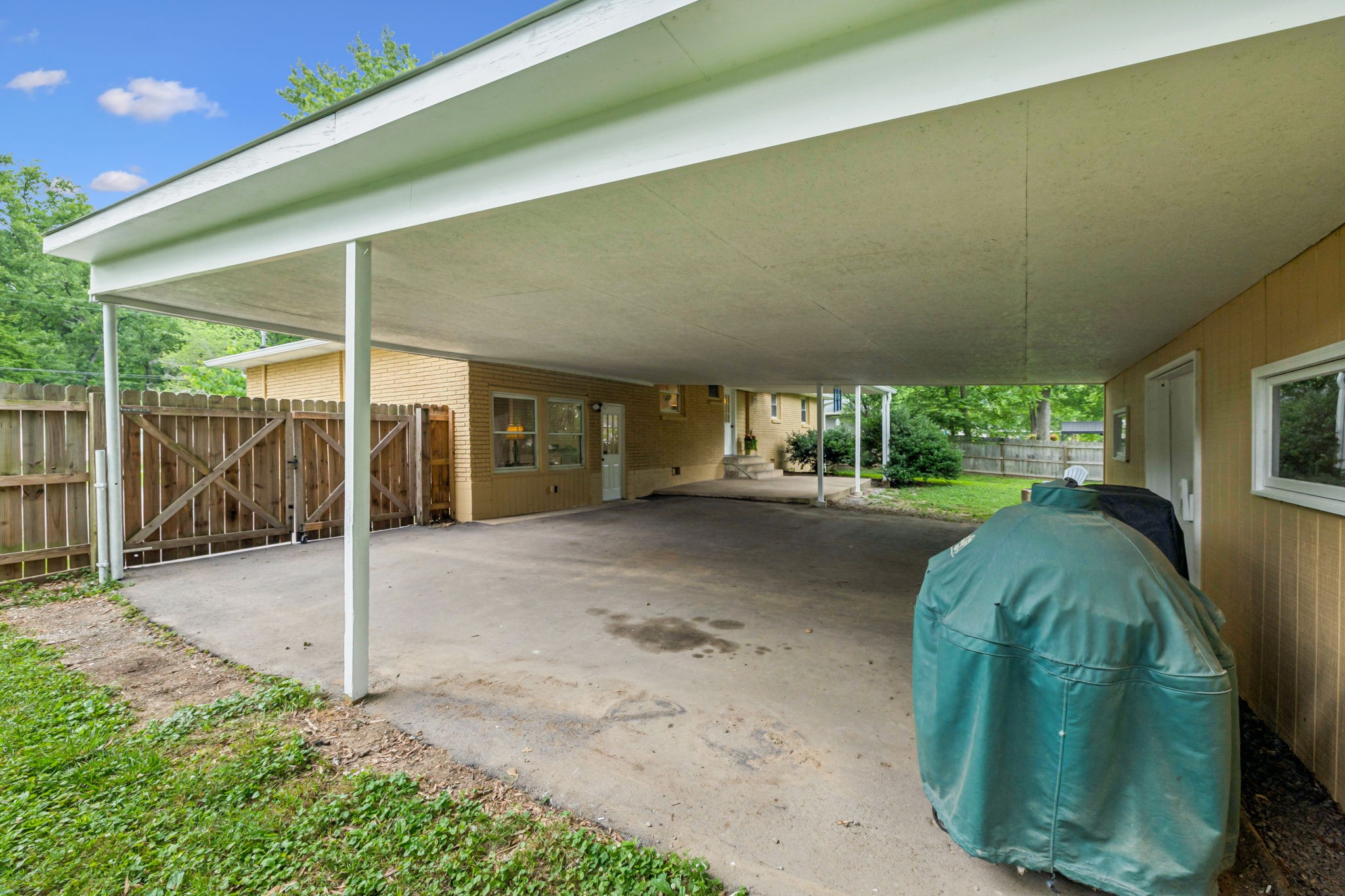 5044 Suter Dr Property Photo 27