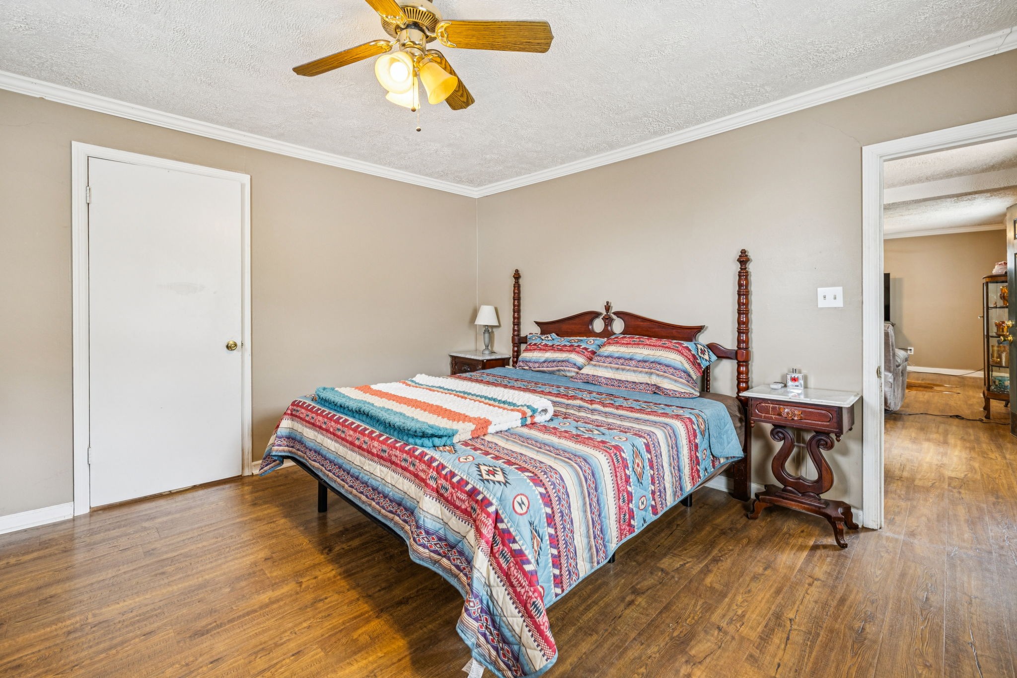 8663 Dog Creek Rd Property Photo 12