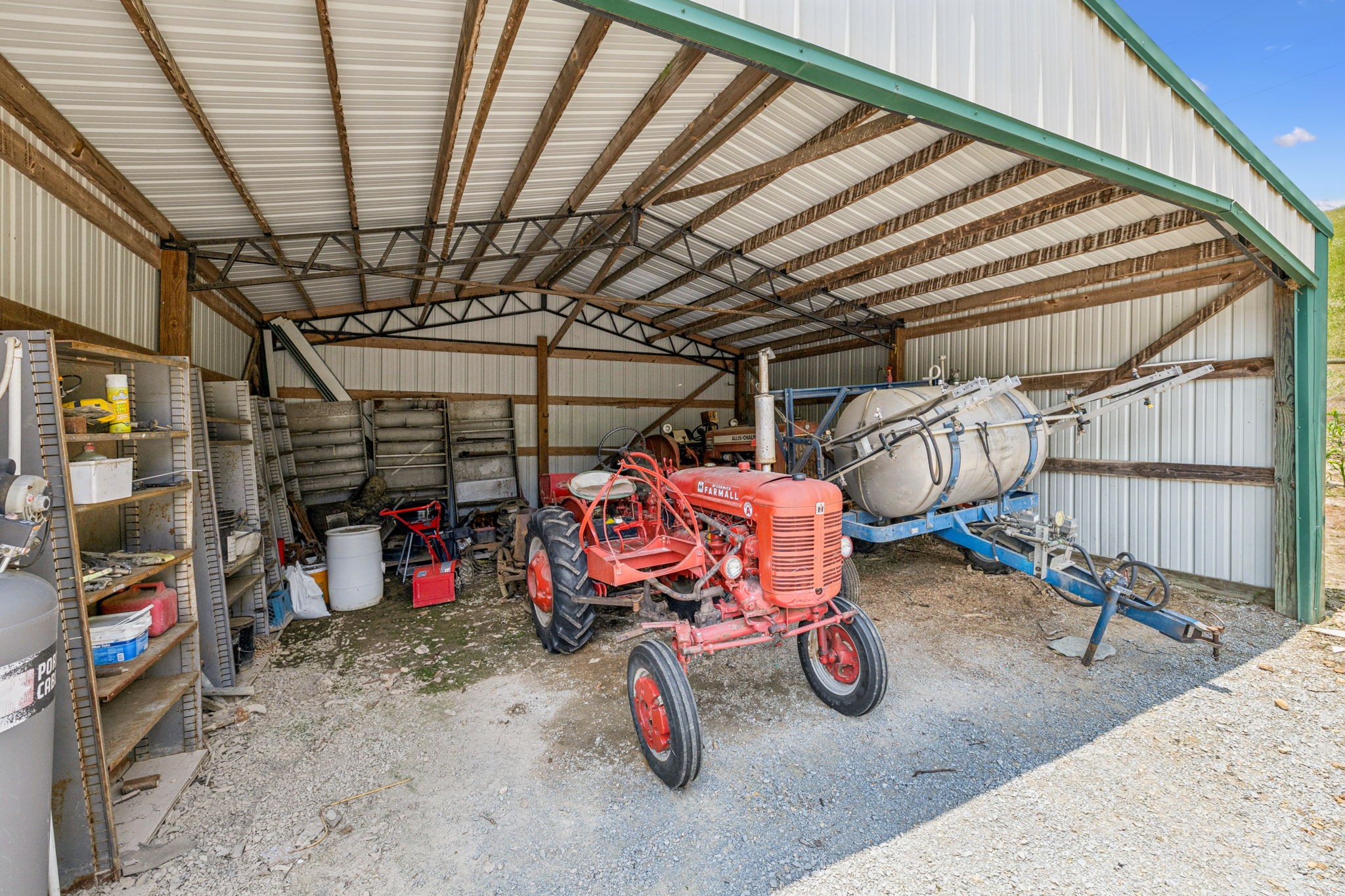 8663 Dog Creek Rd Property Photo 21