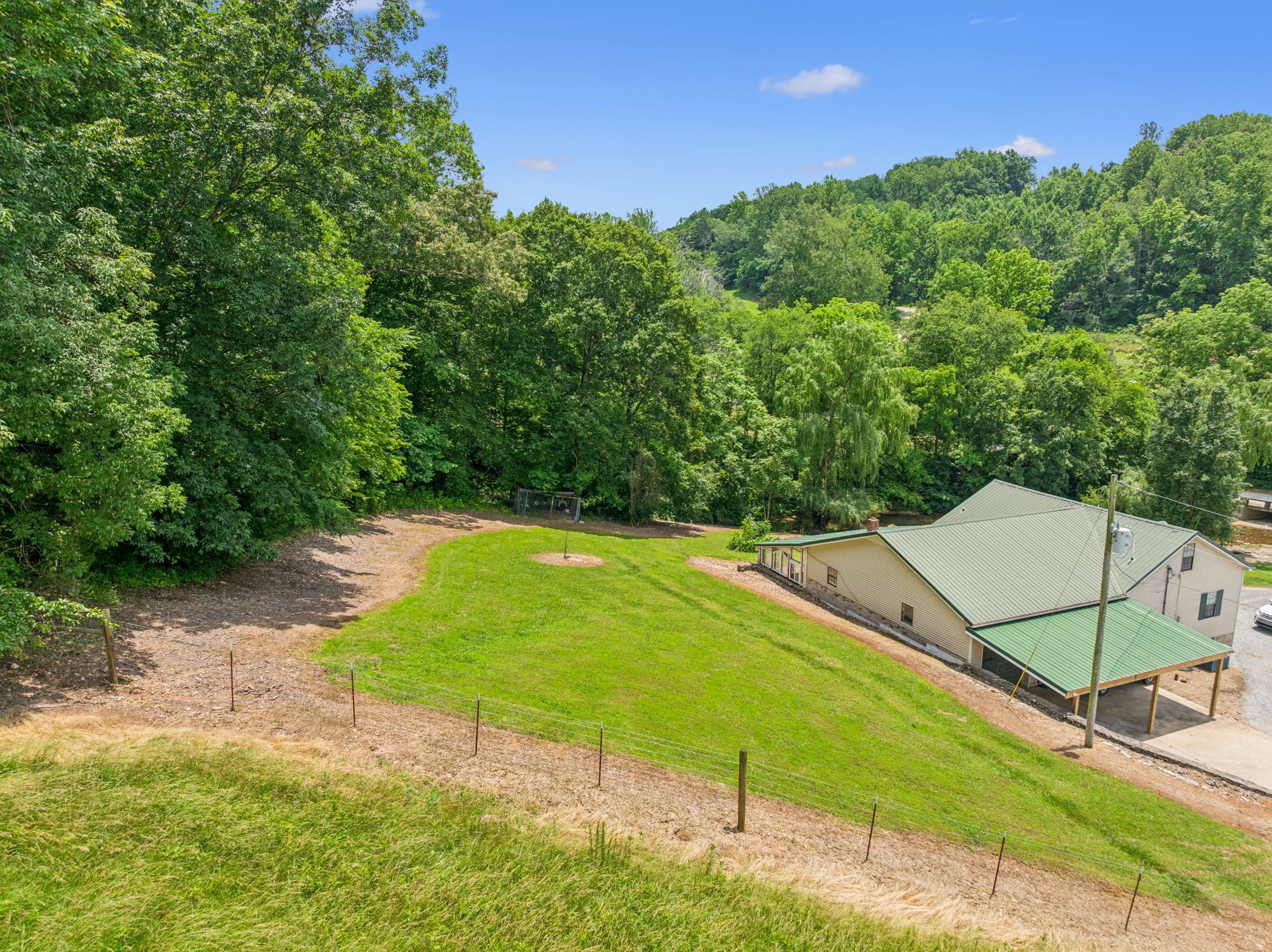 8663 Dog Creek Rd Property Photo 31
