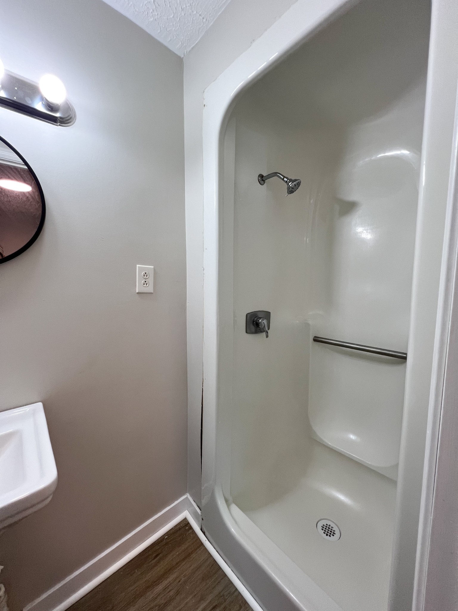 2510 Fort Campbell Blvd Property Photo 5