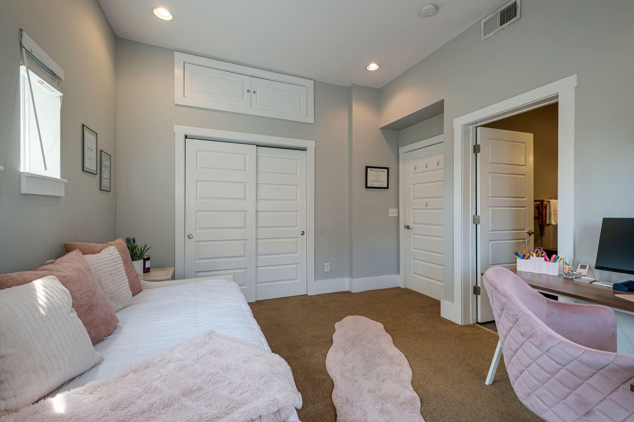 3204 Long Blvd Property Photo 18