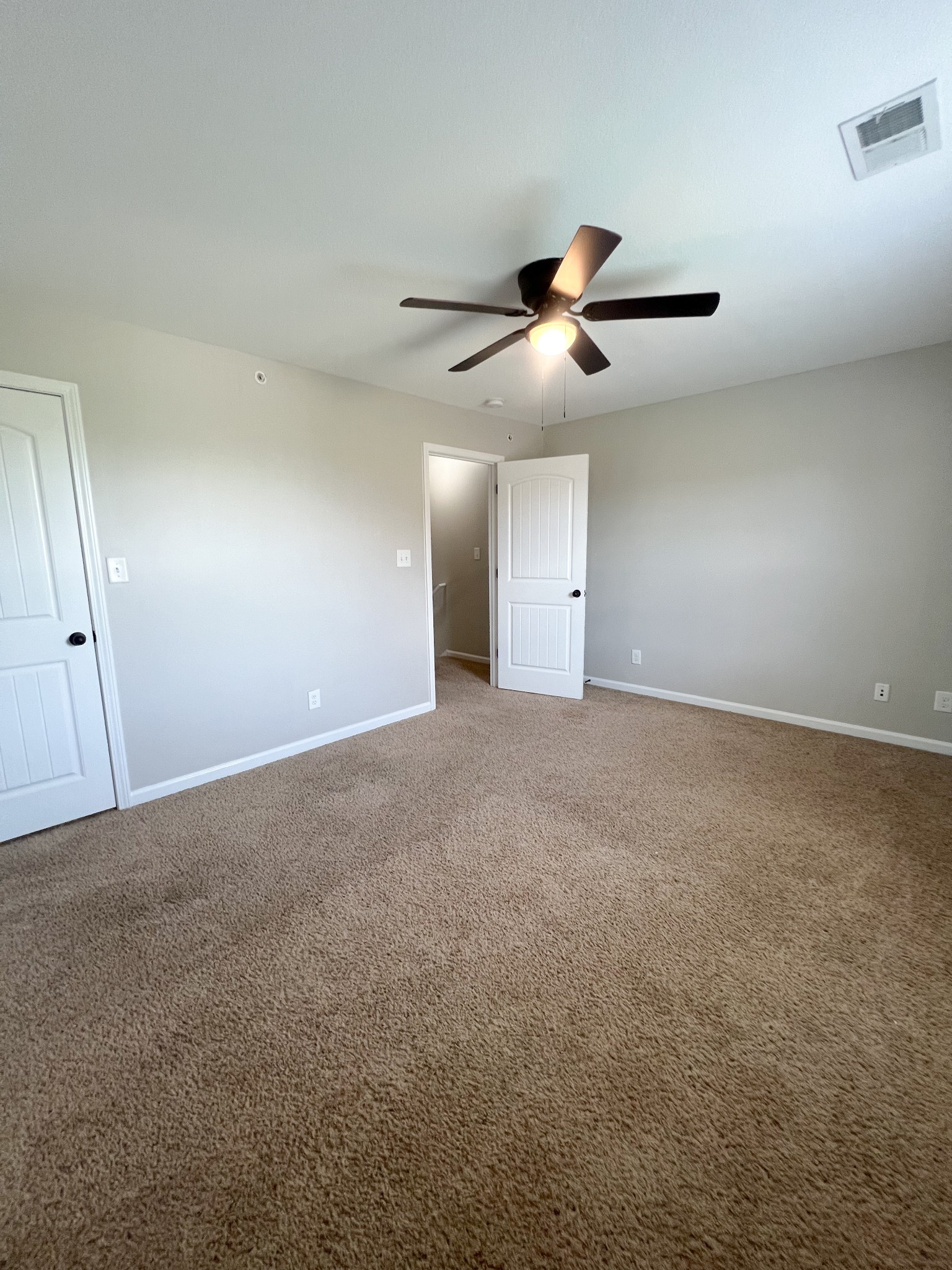 1604 Railton Ct Property Photo 18