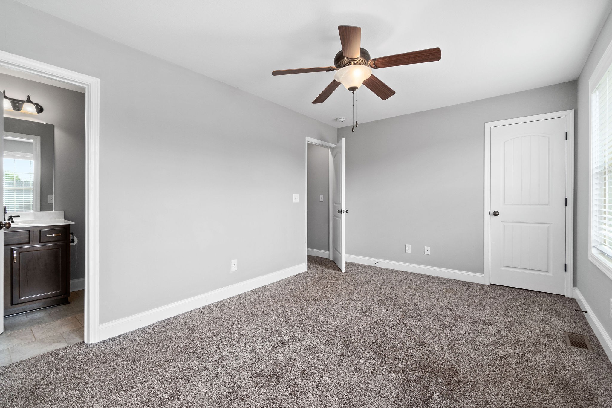 1712 Manning Dr Property Photo 18