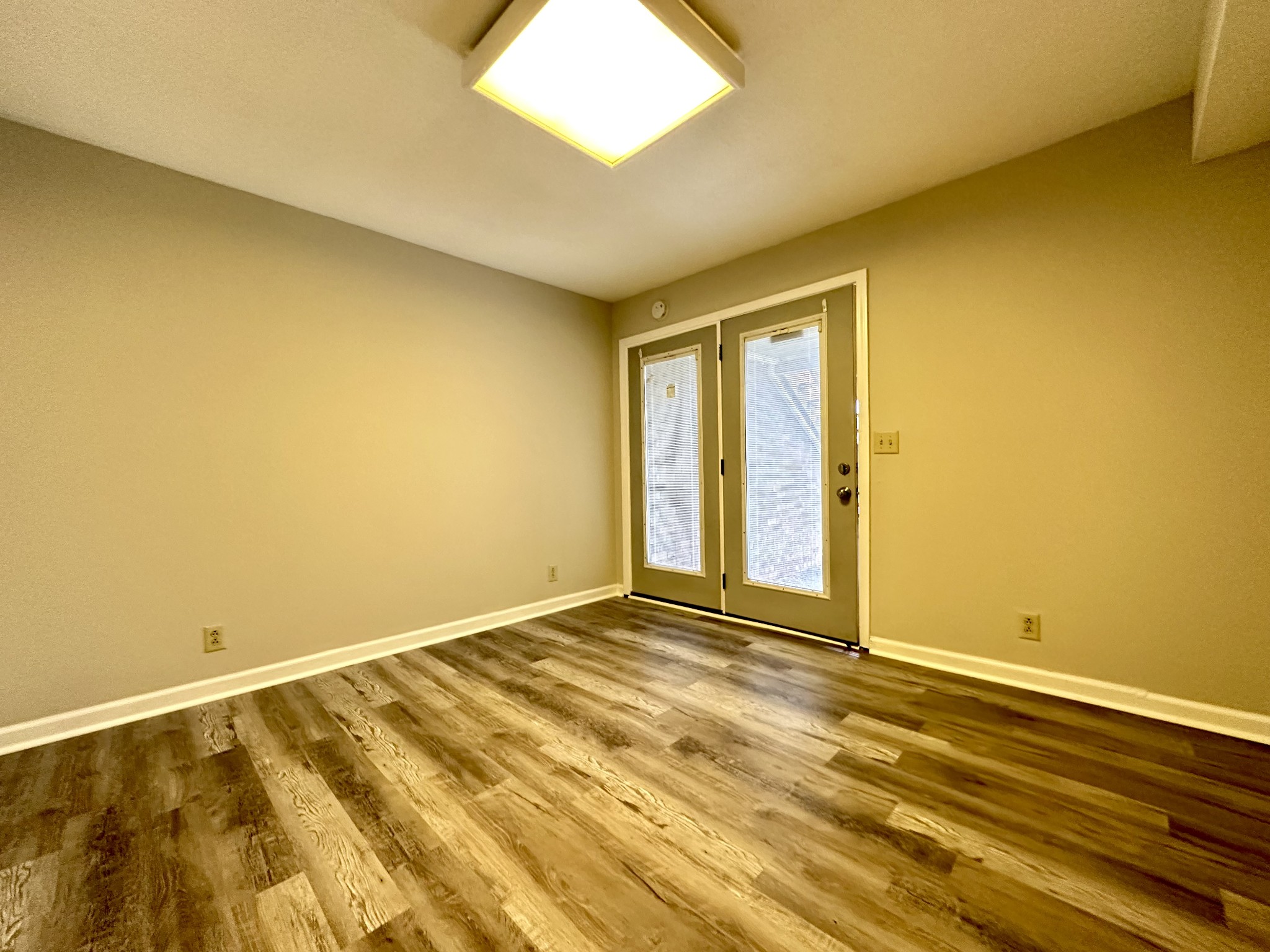169 Condor Ct Property Photo 5