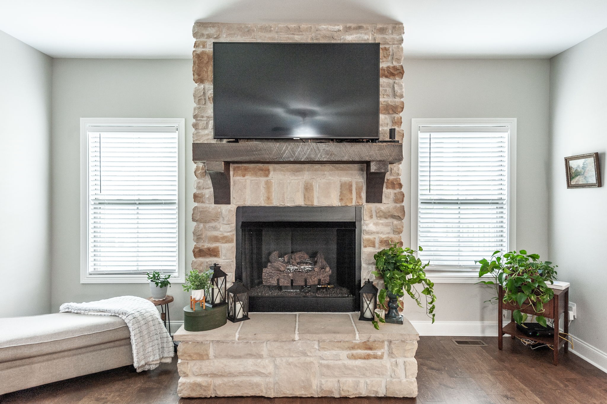 1184 Wicke Rd Property Photo 7