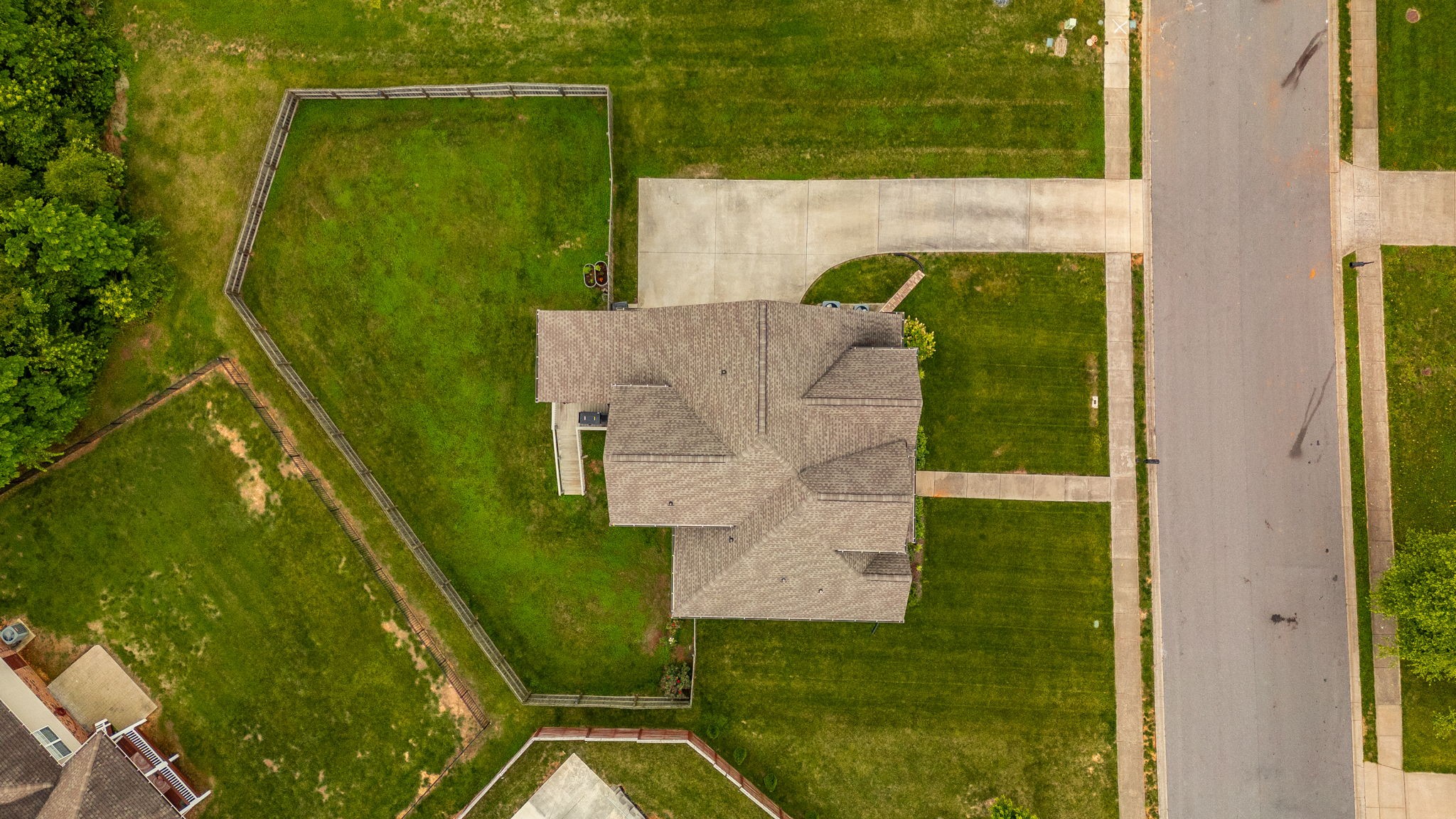 1184 Wicke Rd Property Photo 40