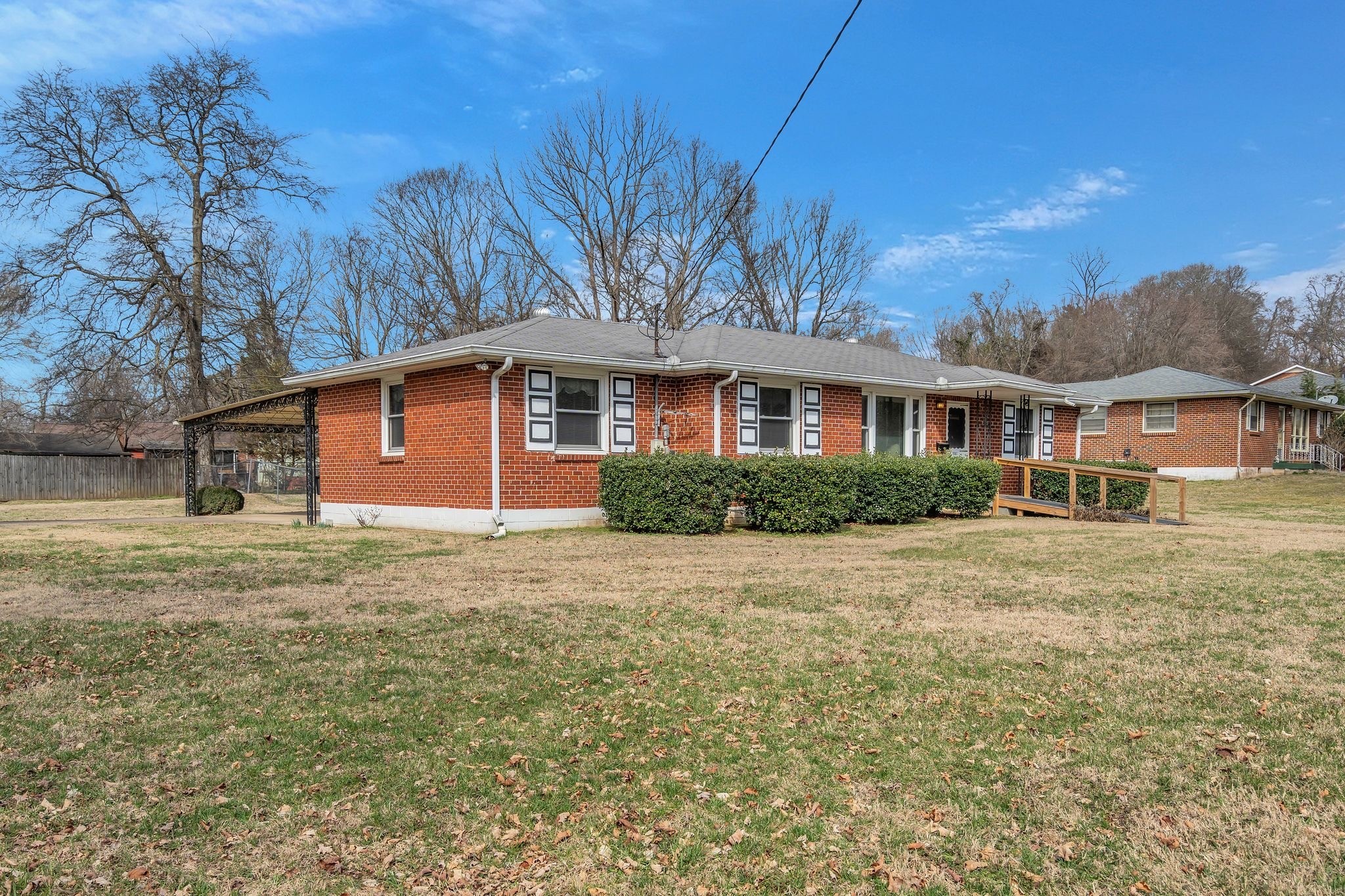 1901 Demarius Dr Property Photo 2