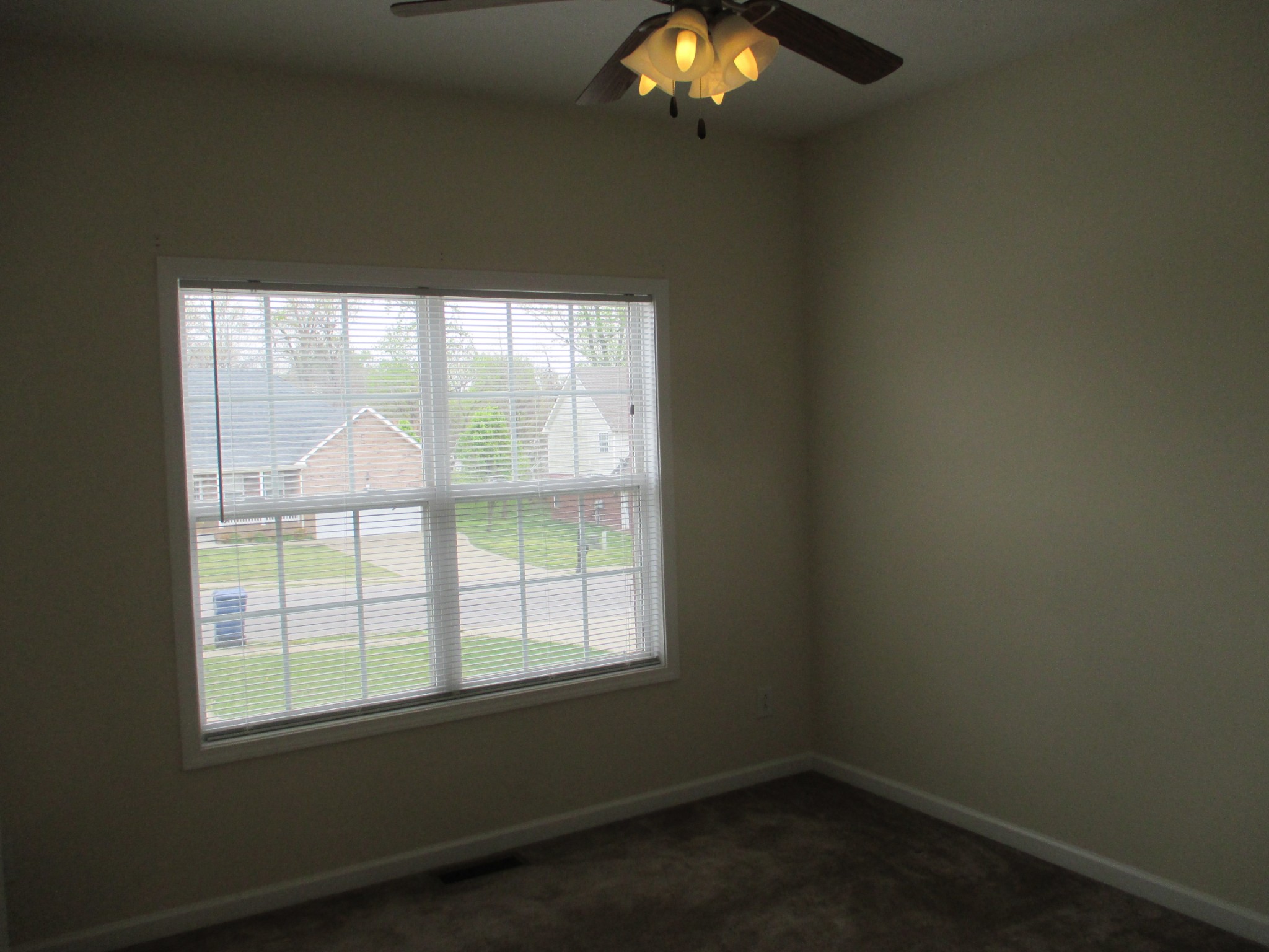 3260 Twelve Oaks Blvd Property Photo 10