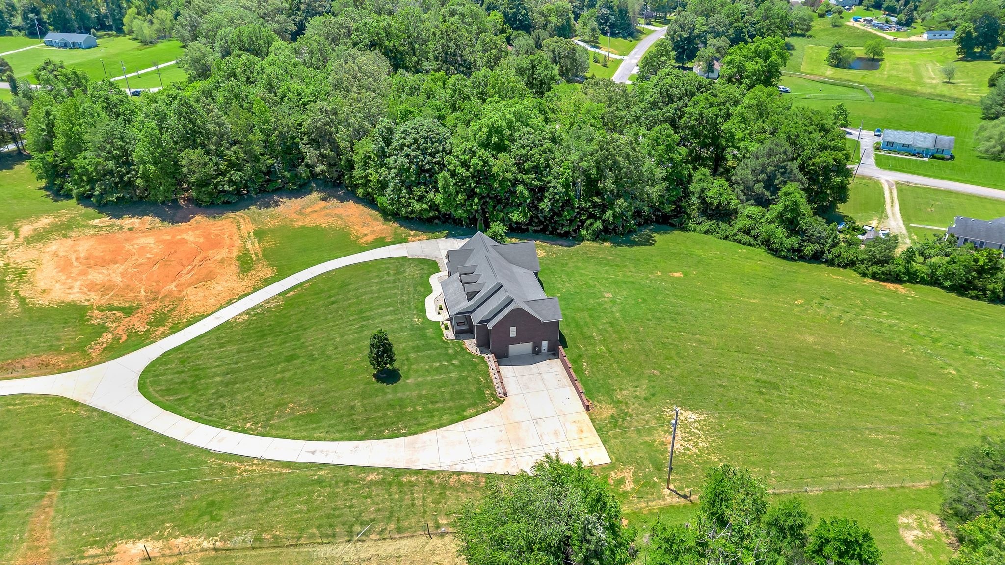 152 Camaro Dr Property Photo 50