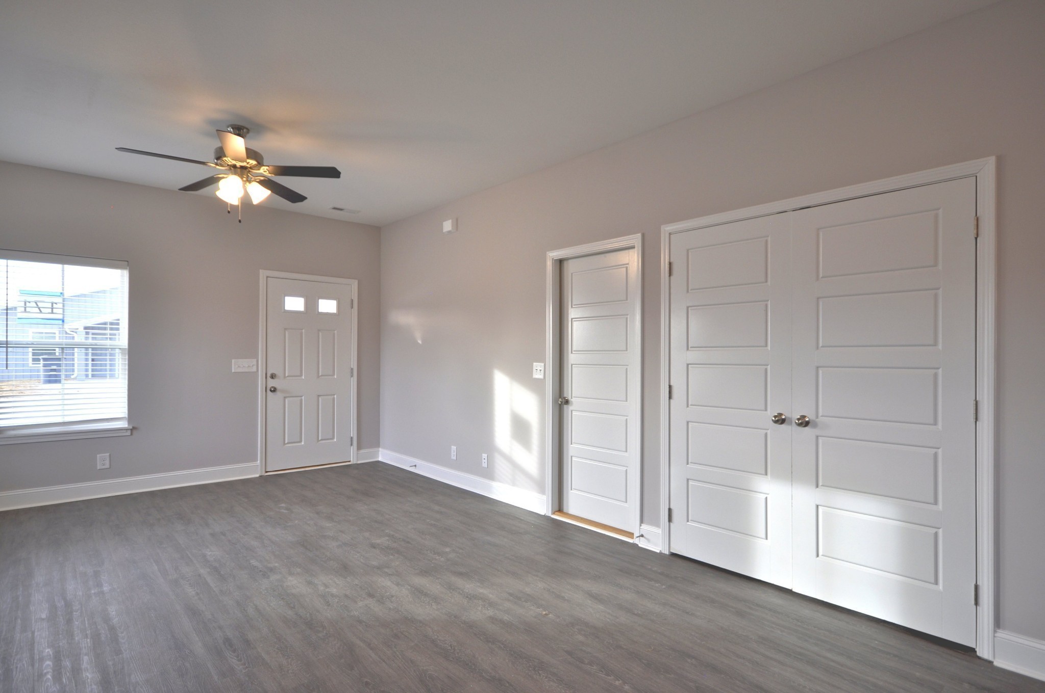 176 Bainbridge Drive Property Photo 12