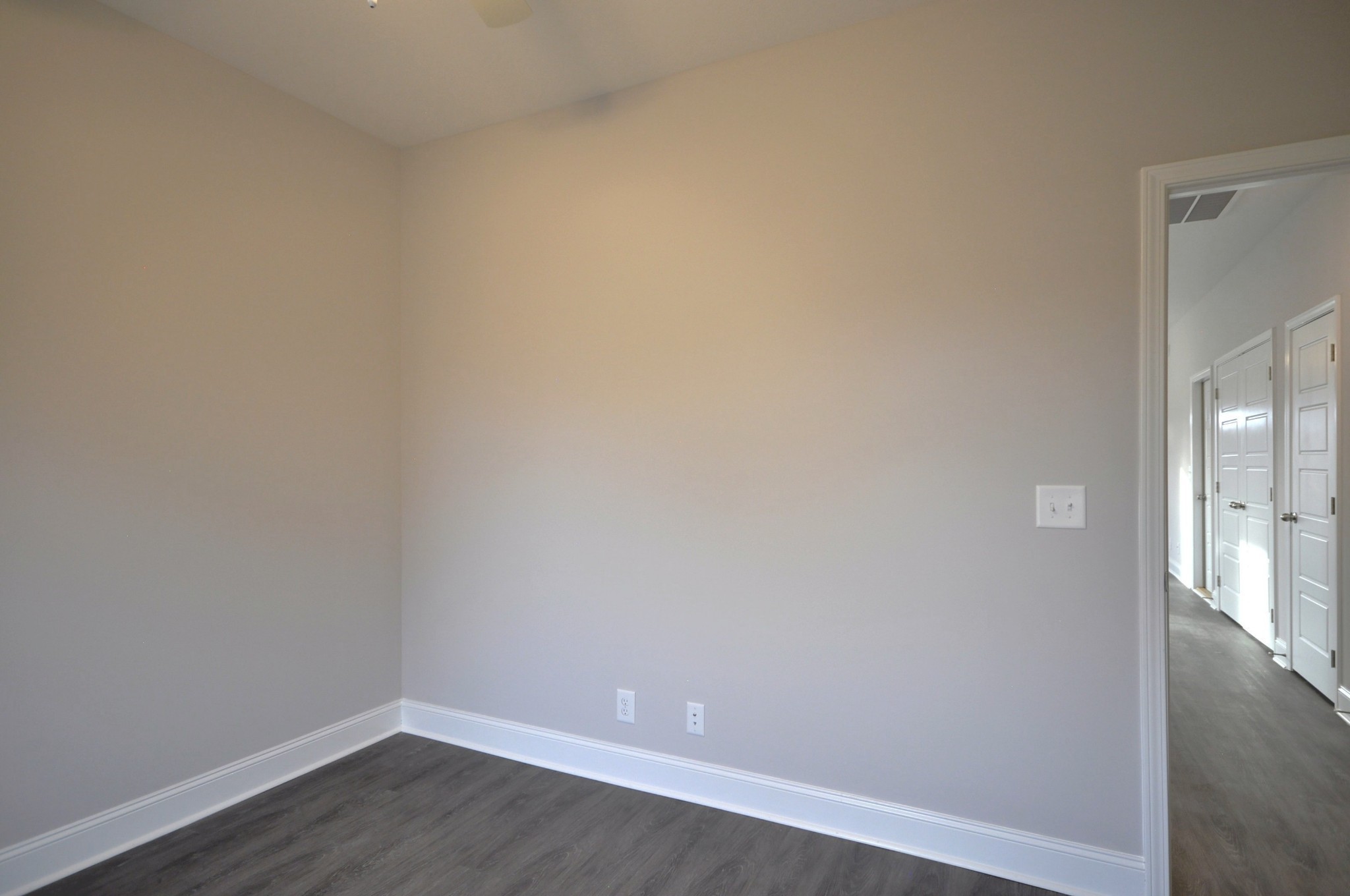 176 Bainbridge Drive Property Photo 15