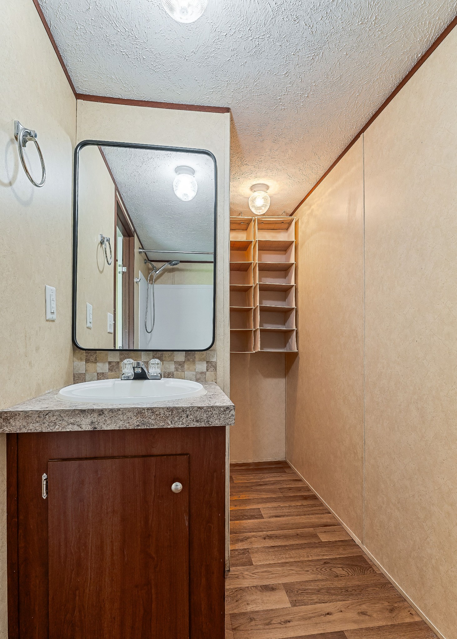 3295 Locke Bend Rd Property Photo 17