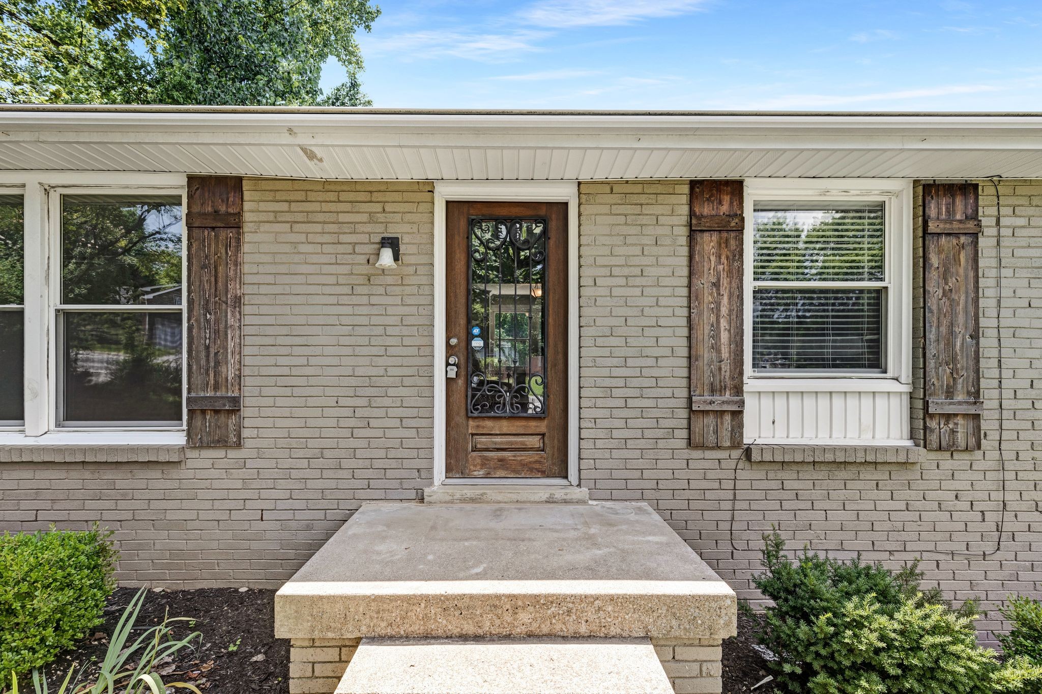 113 Bart Dr Property Photo 4