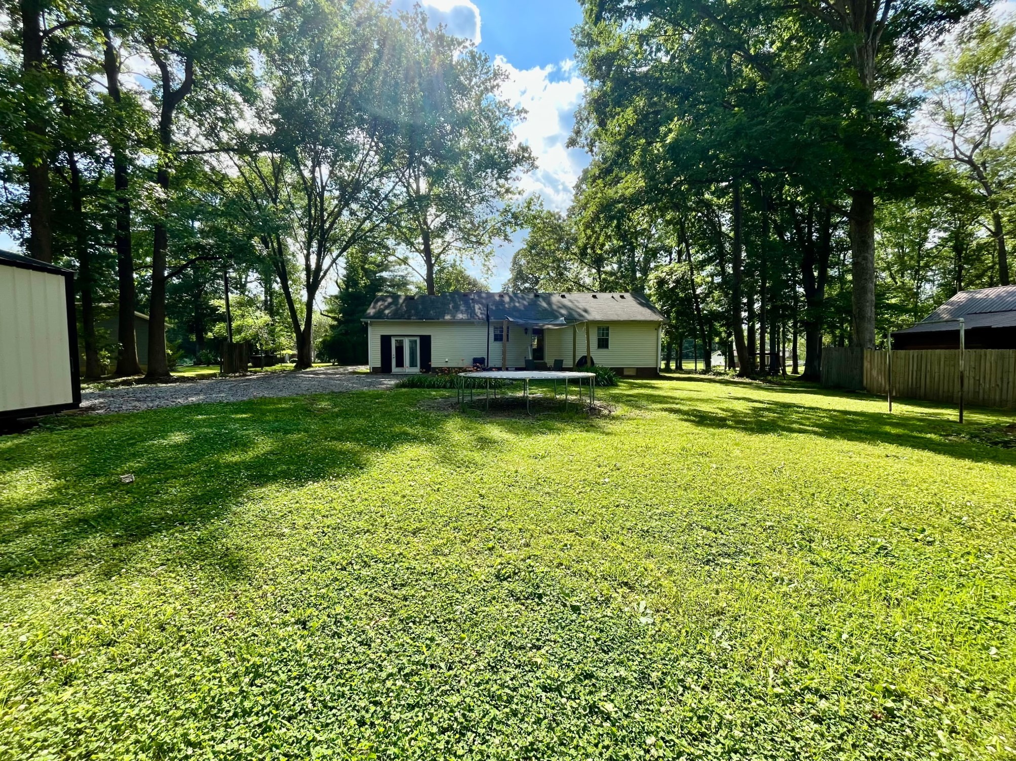113 Guill Ln Property Photo 19