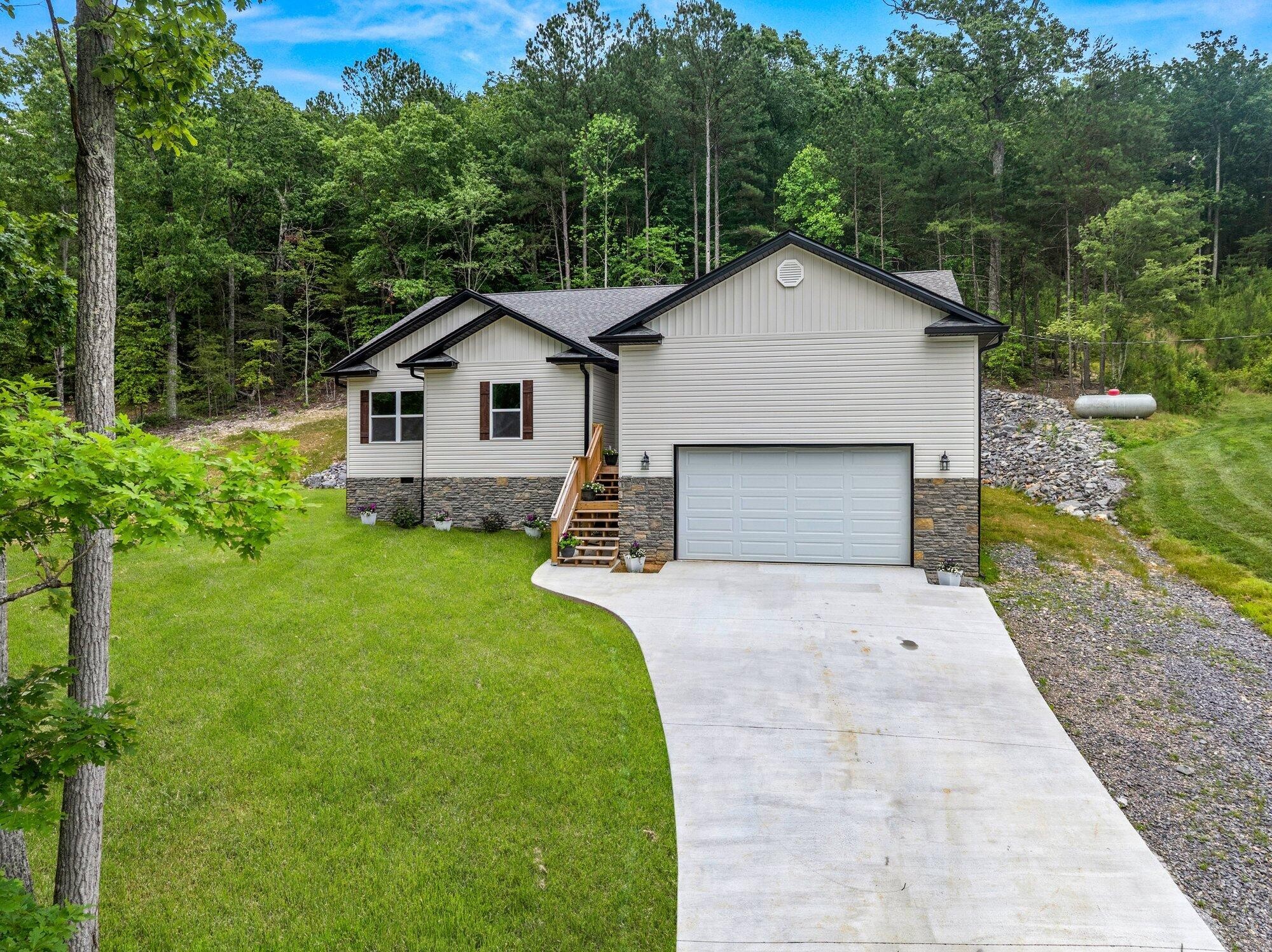 1523 Eads Bluff Road, Nw Property Photo 1
