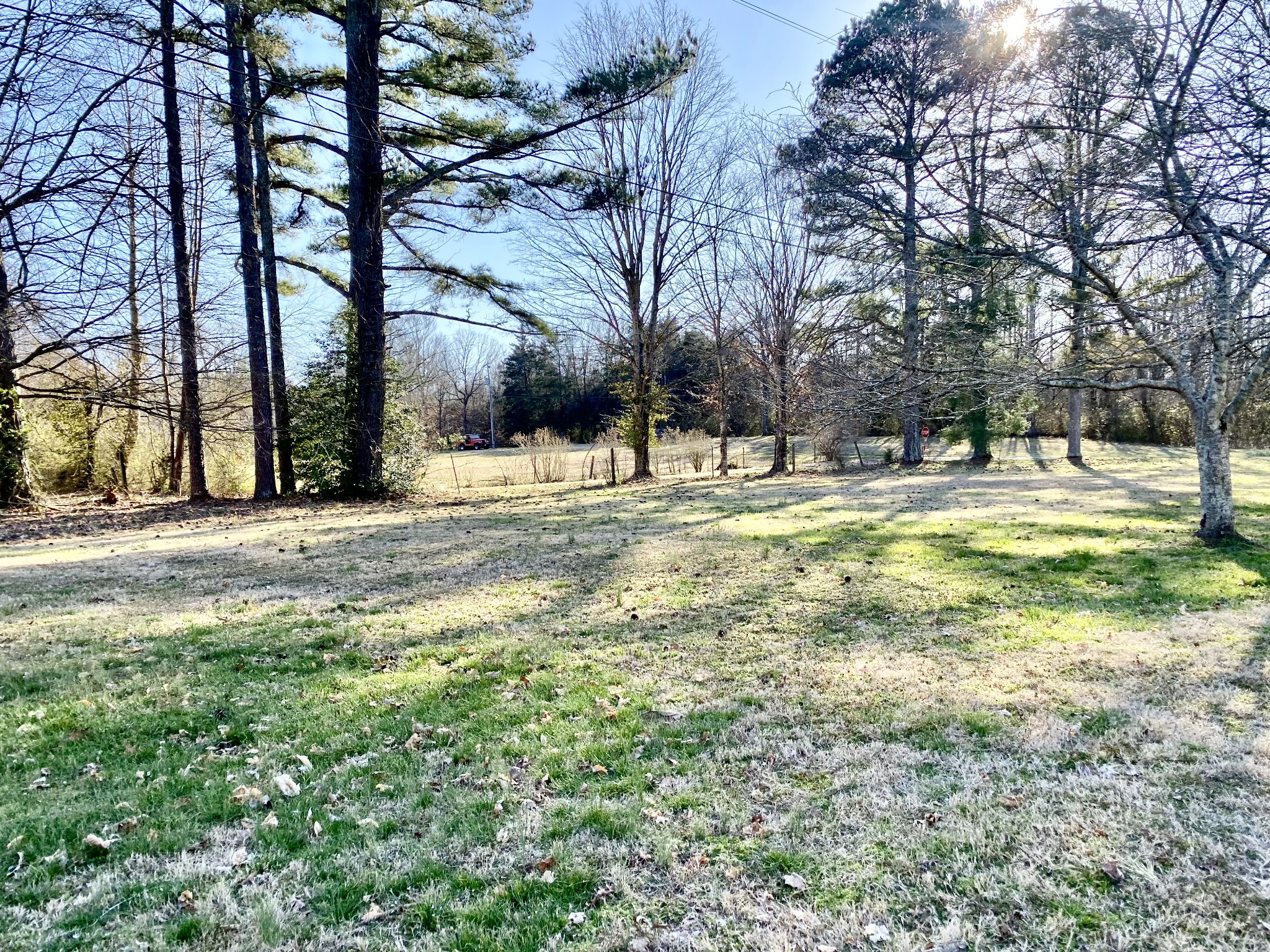 21 Pryor Ln Property Photo 3