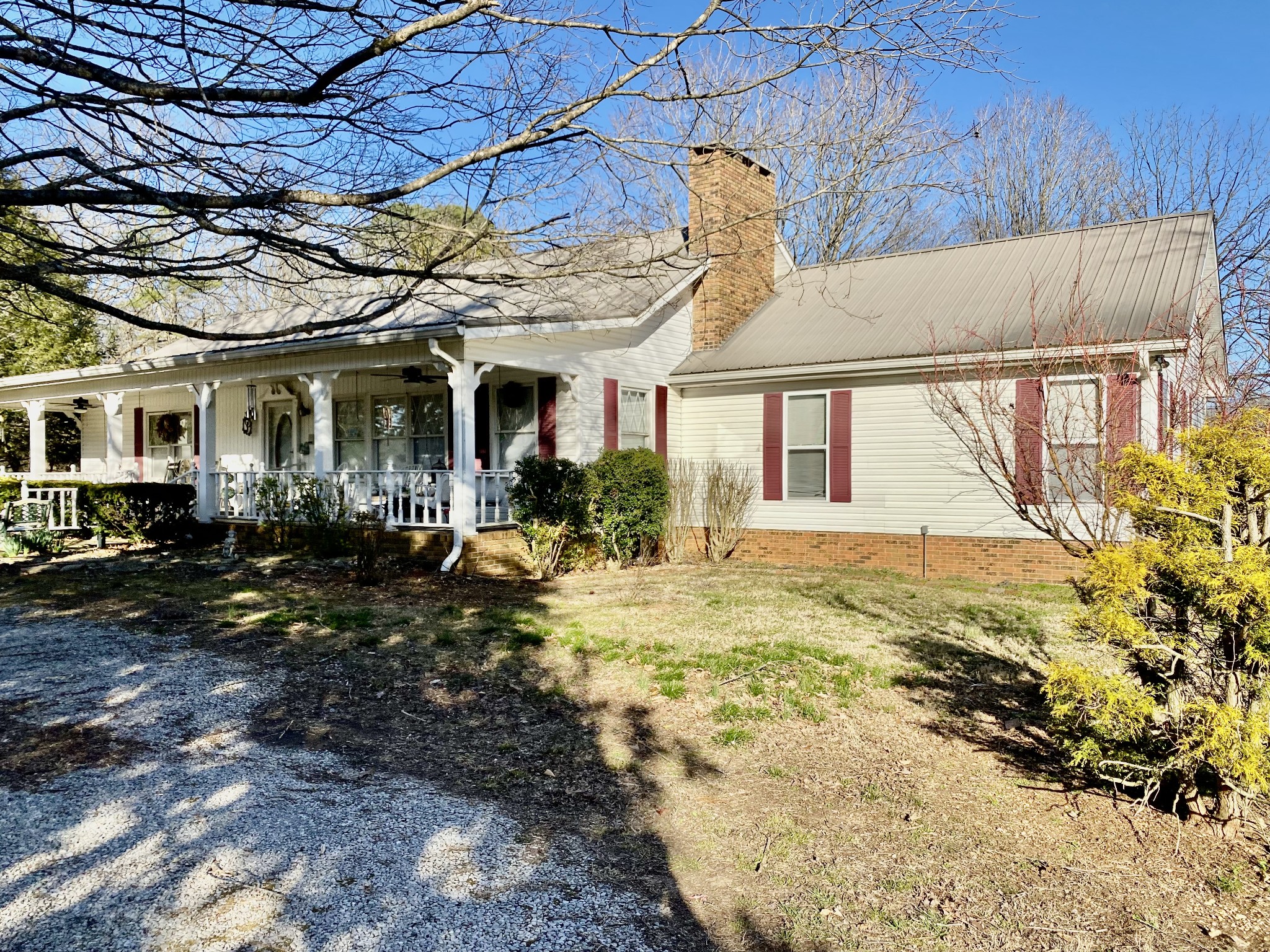 21 Pryor Ln Property Photo 4