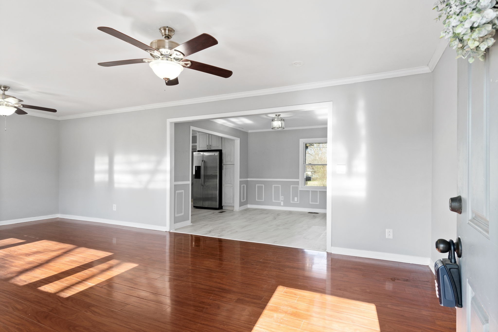 207 Park Ln Property Photo 5
