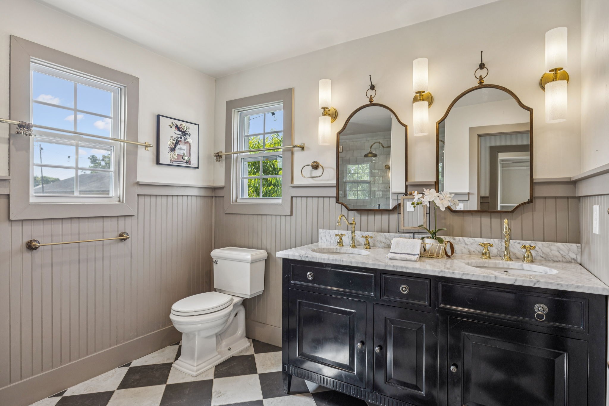 200 James Ave Property Photo 24