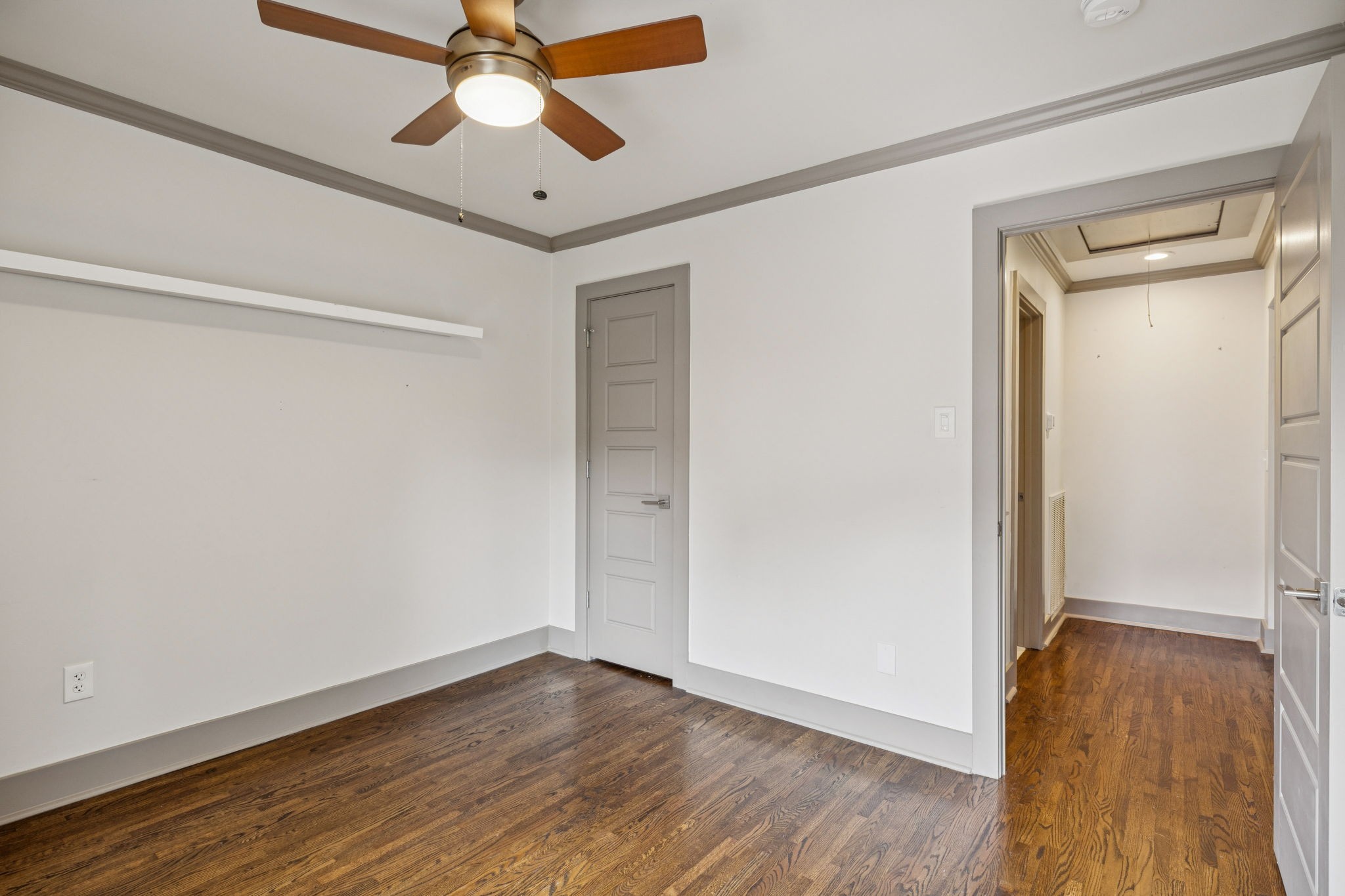 200 James Ave Property Photo 35