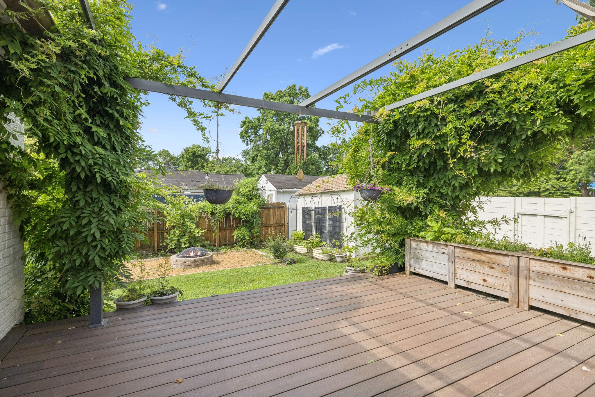 200 James Ave Property Photo 36