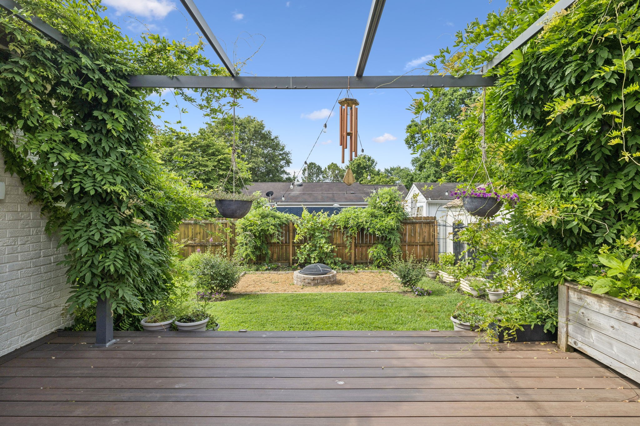 200 James Ave Property Photo 37