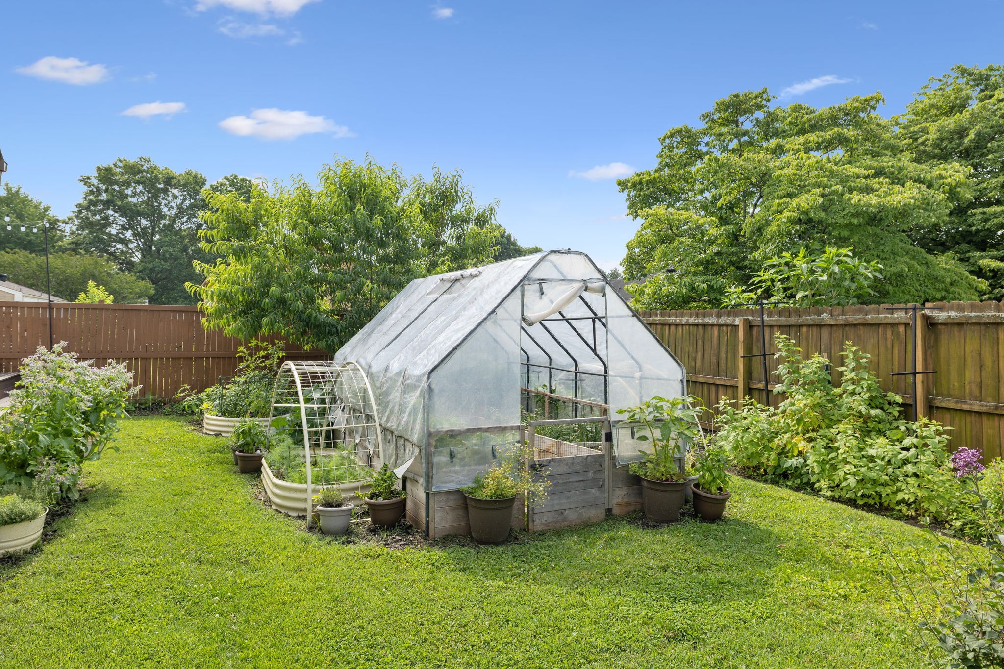 200 James Ave Property Photo 47