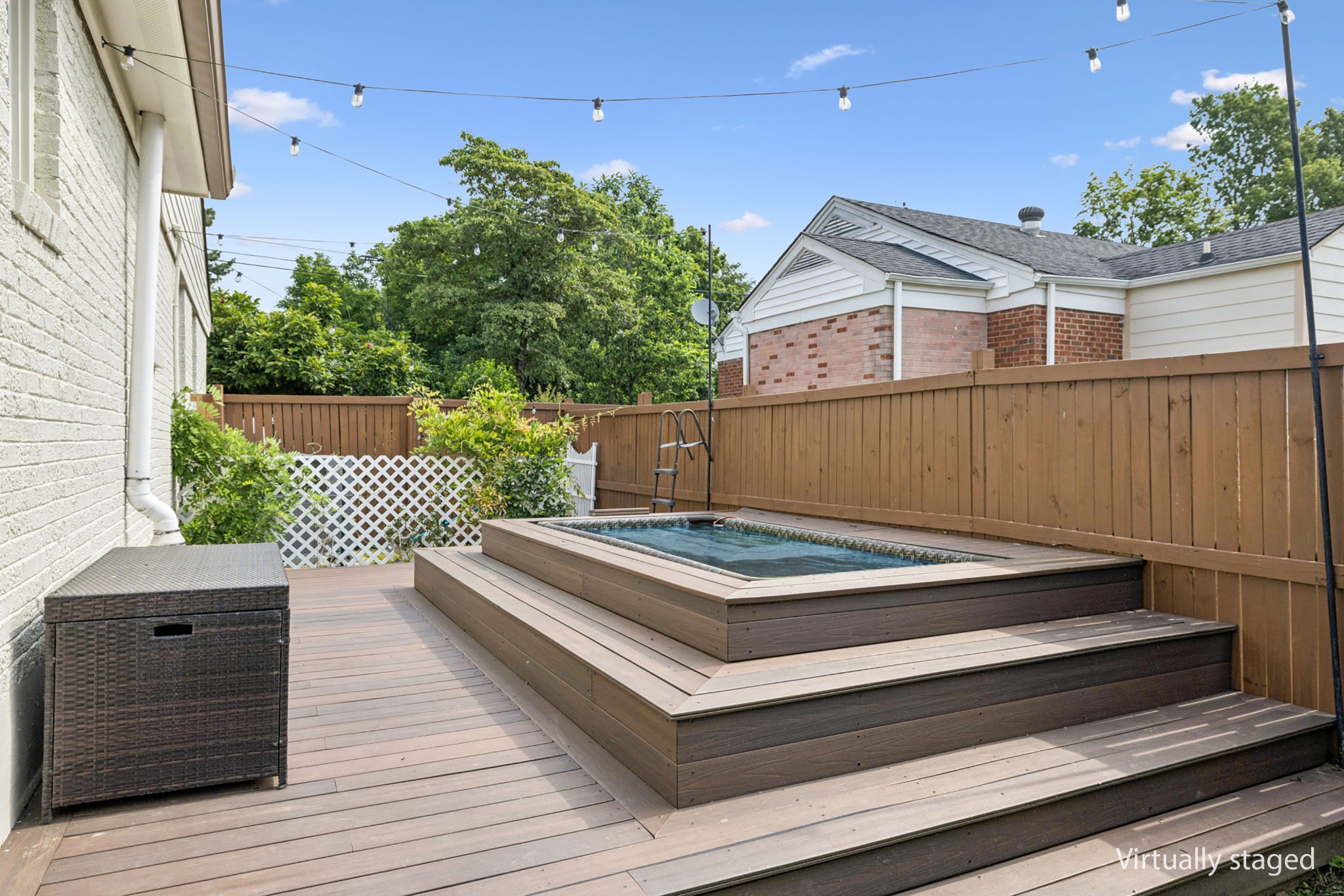 200 James Ave Property Photo 48