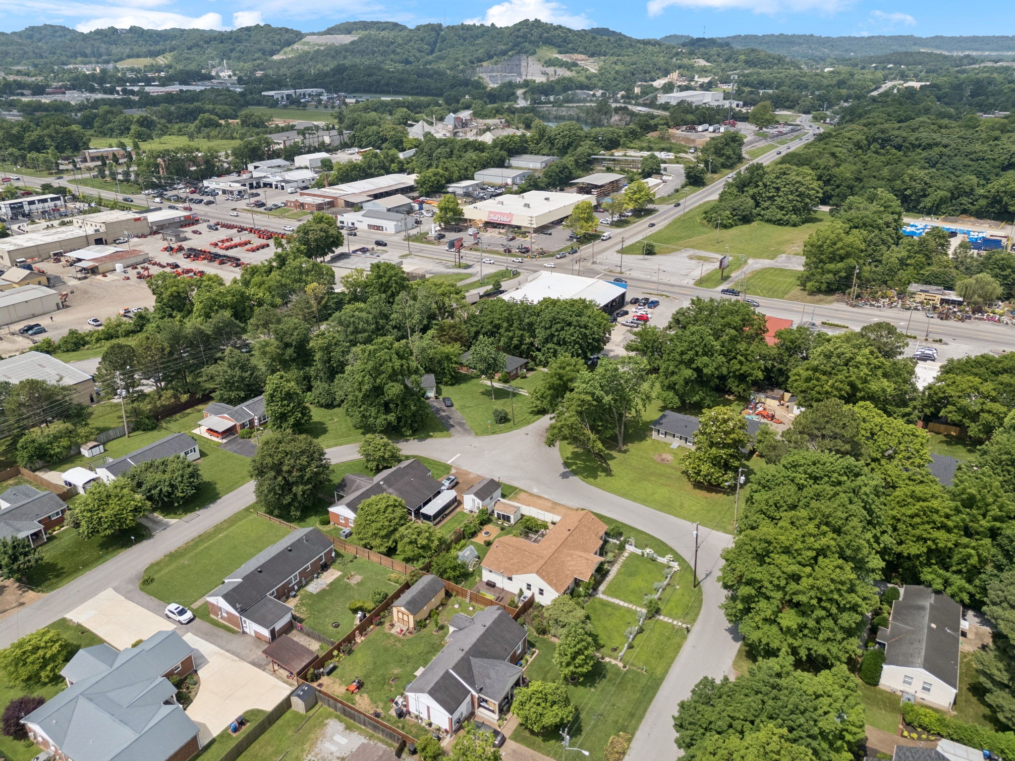 200 James Ave Property Photo 61