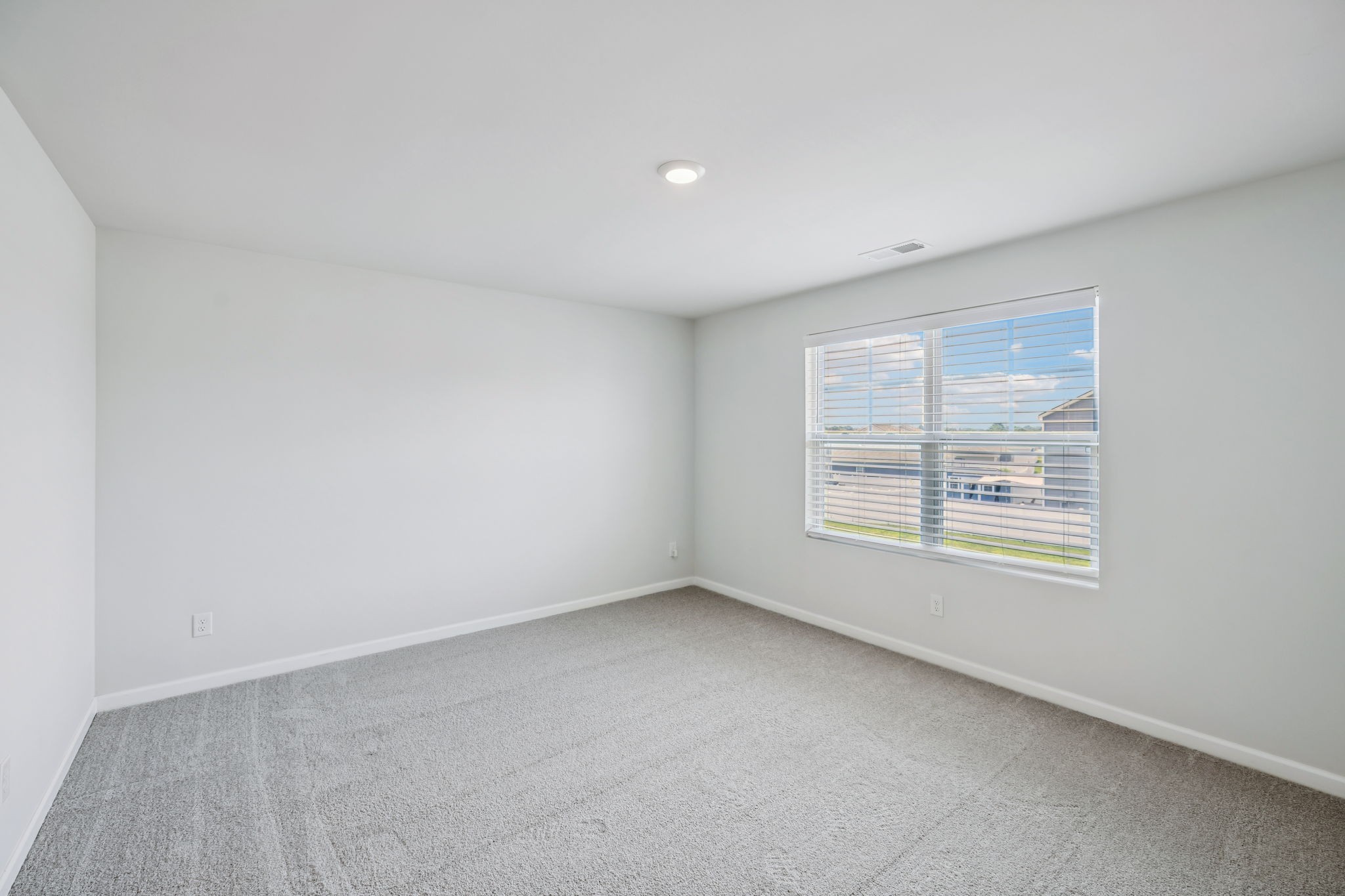 1013 Pepper Stone Dr Property Photo 13