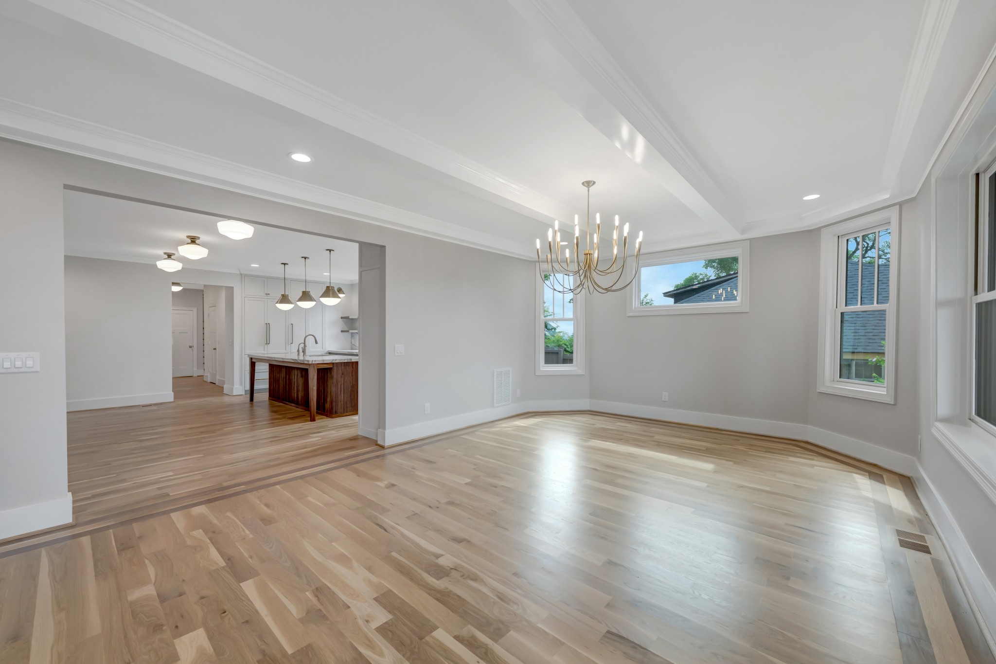 1402 Ashwood Ave Property Photo 11