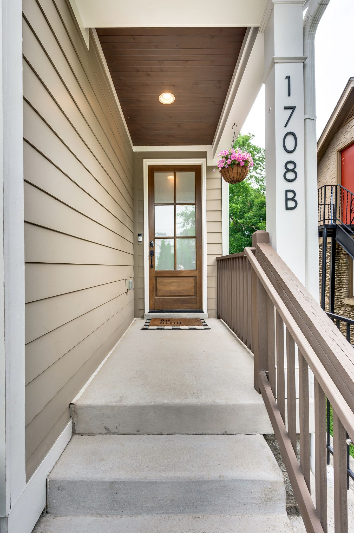 1708b Allison Pl Property Photo 3
