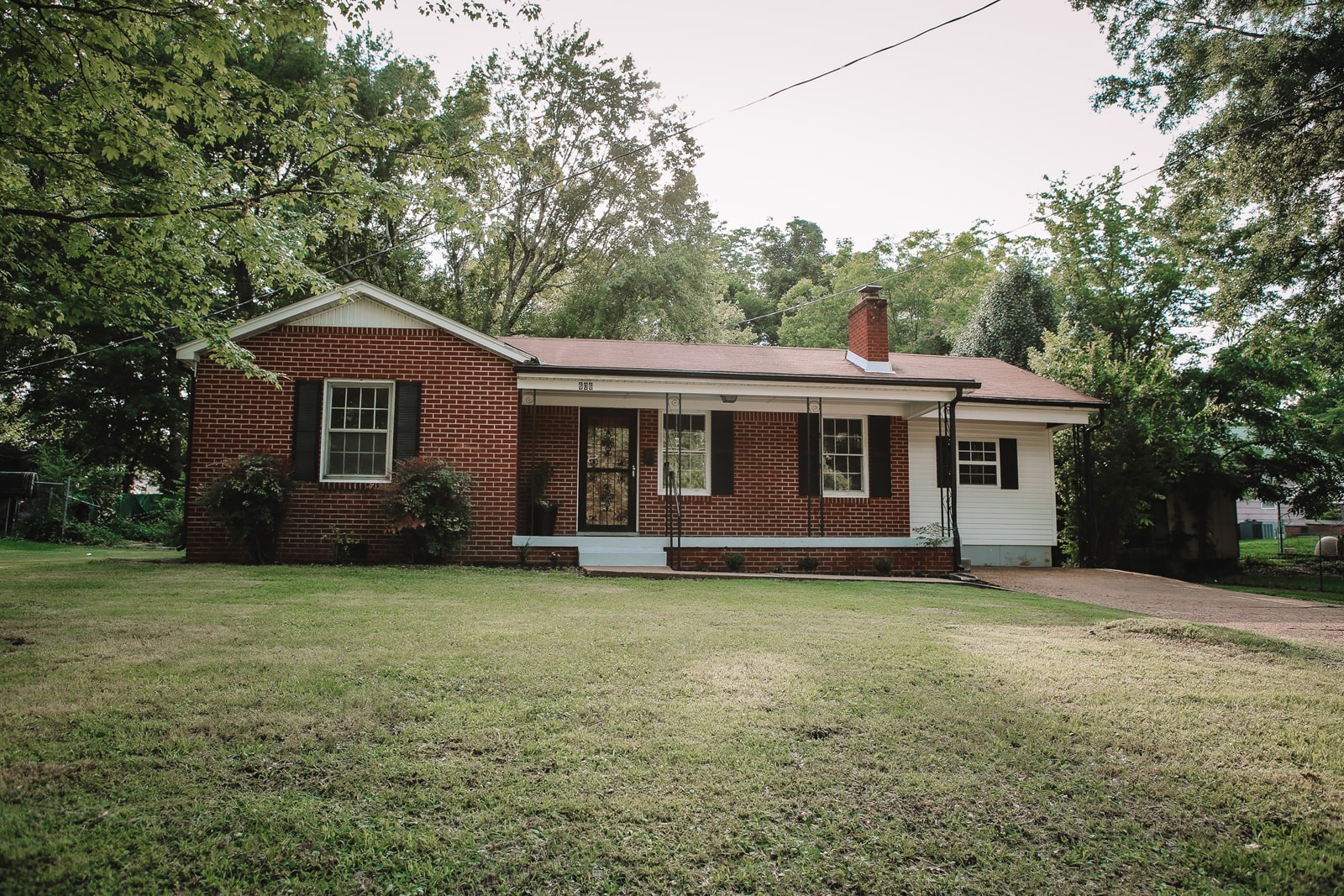 606 S Market St Property Photo 1
