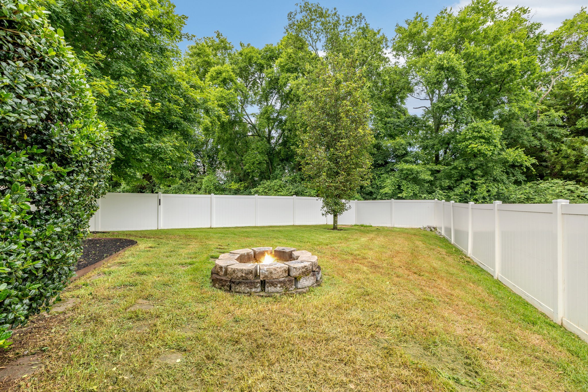 1526 Dewsbury Dr Property Photo 64
