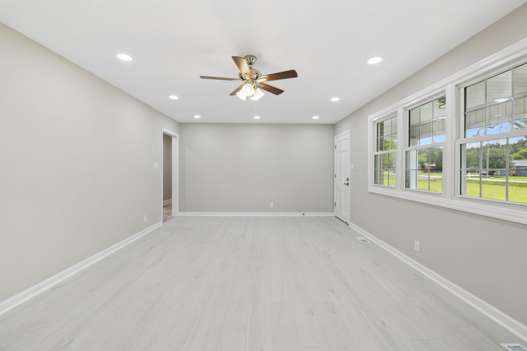 2762 Hunters Point Pike Property Photo 10