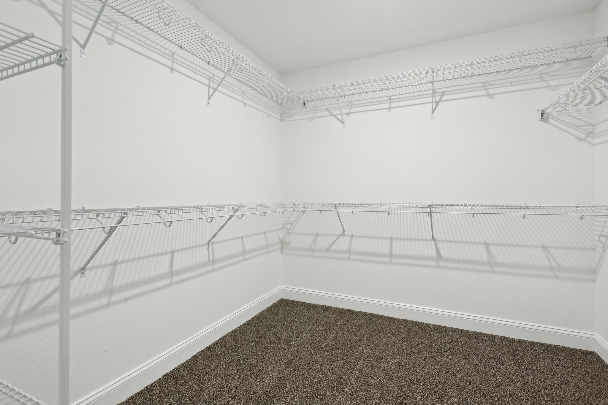 954 Tufnel Dr Property Photo 18