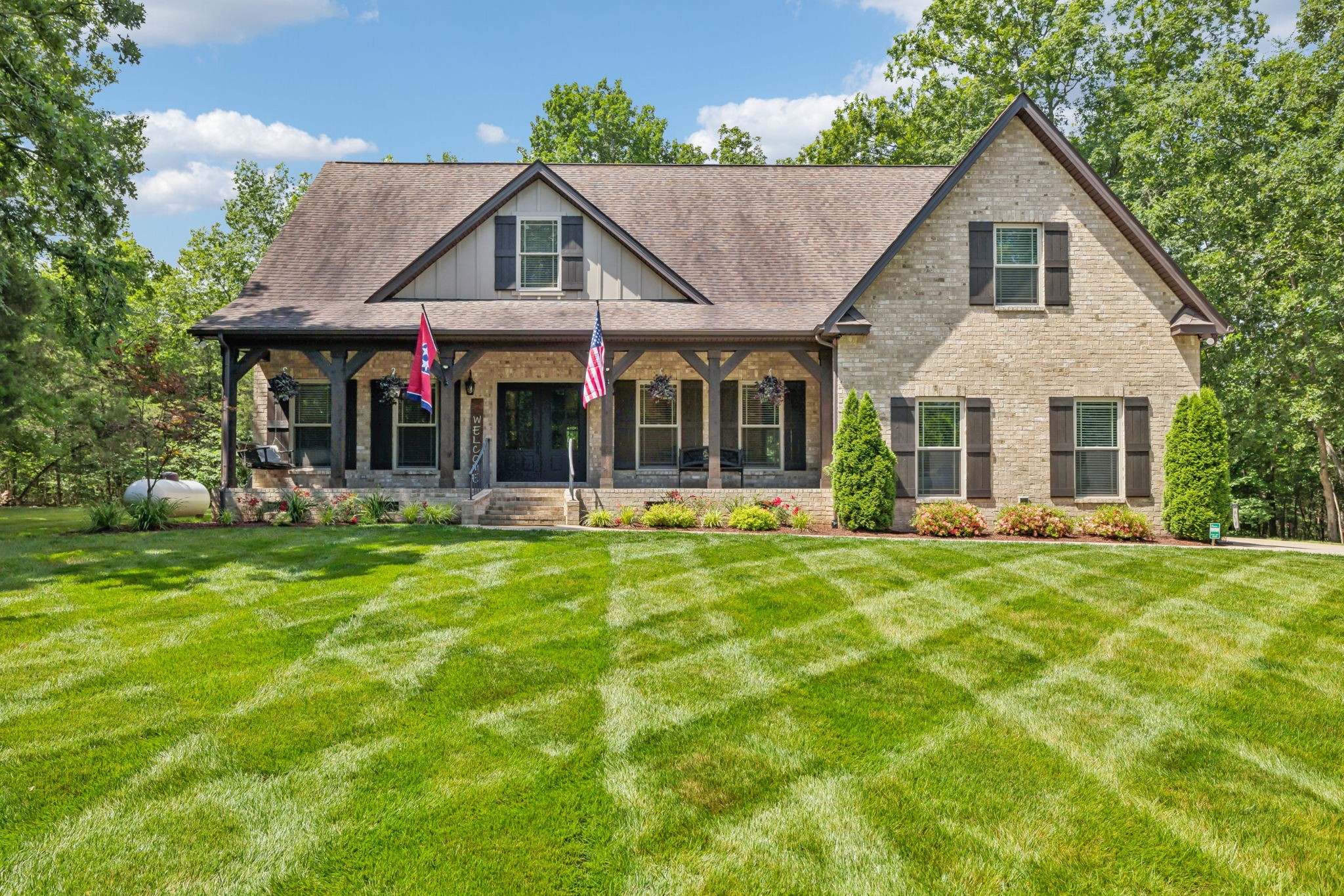 6167 Craddock Ln Property Photo 1