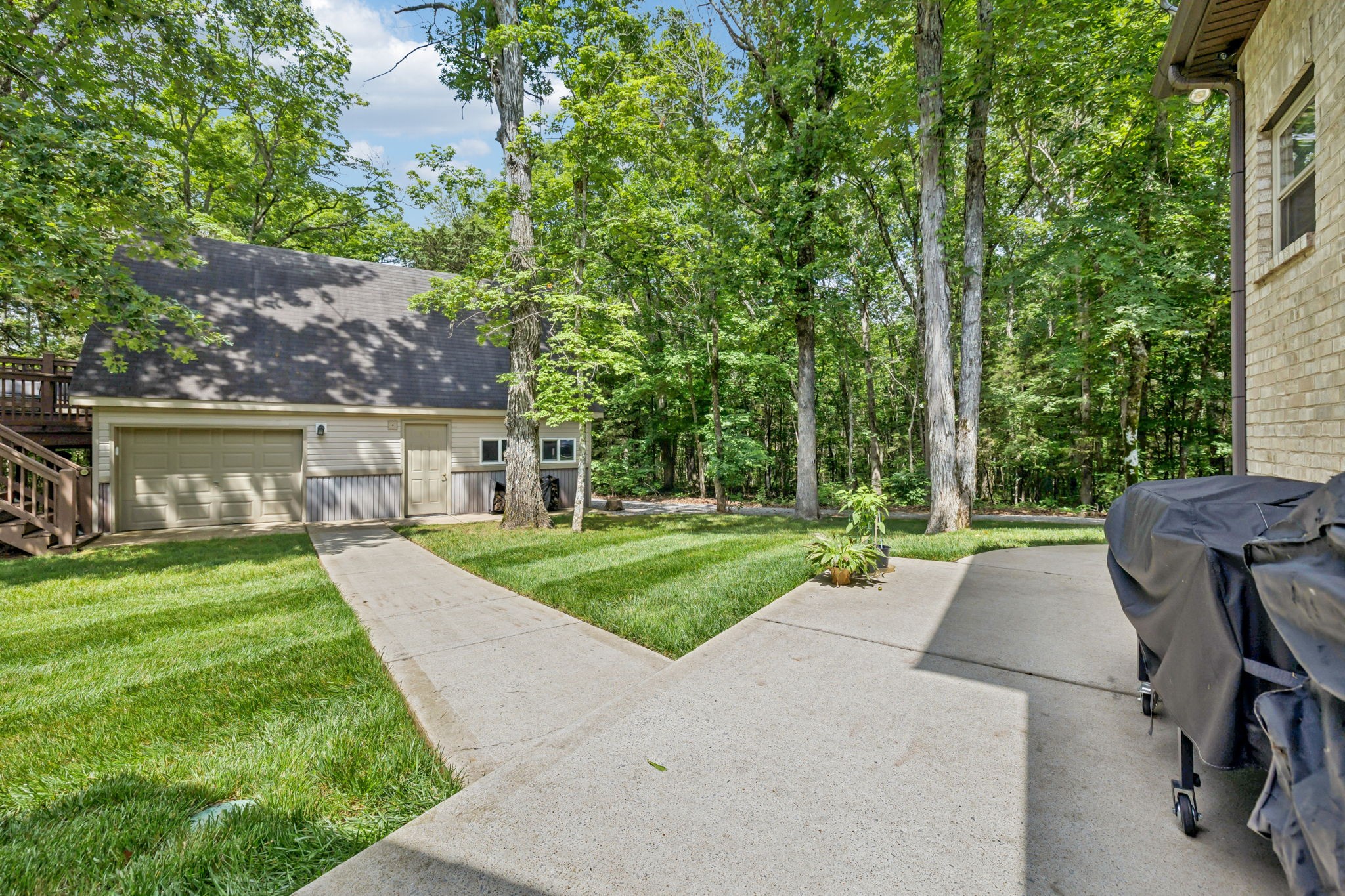 6167 Craddock Ln Property Photo 43