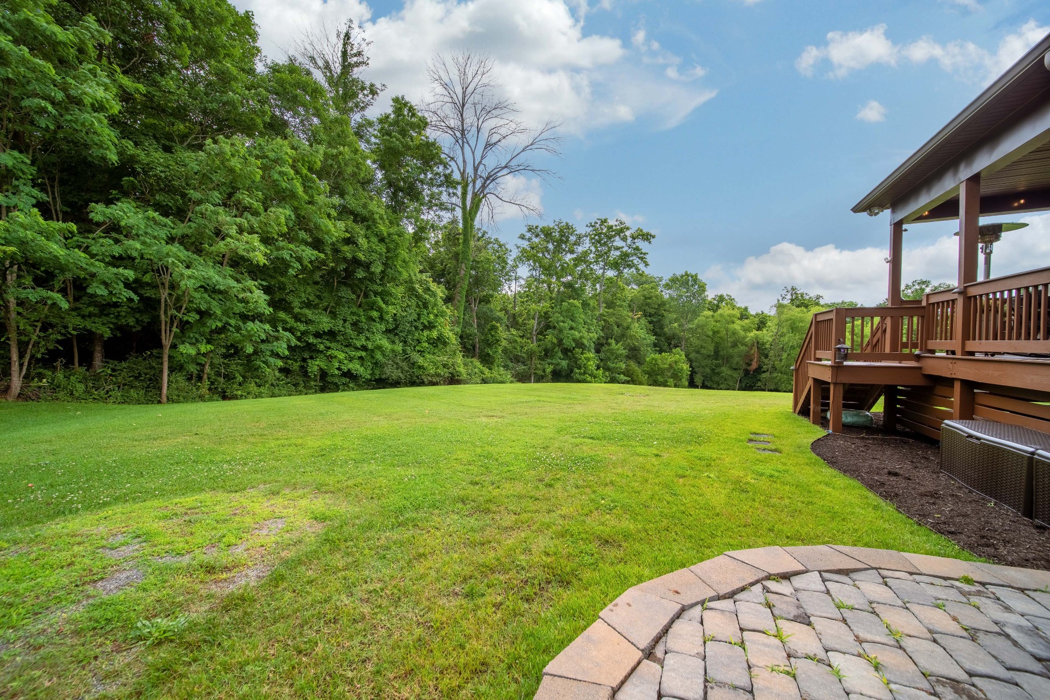 1011 Atherton Ct Property Photo 7