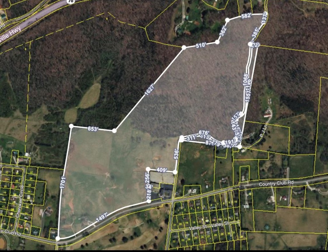 1364 Country Club Rd Property Photo 2