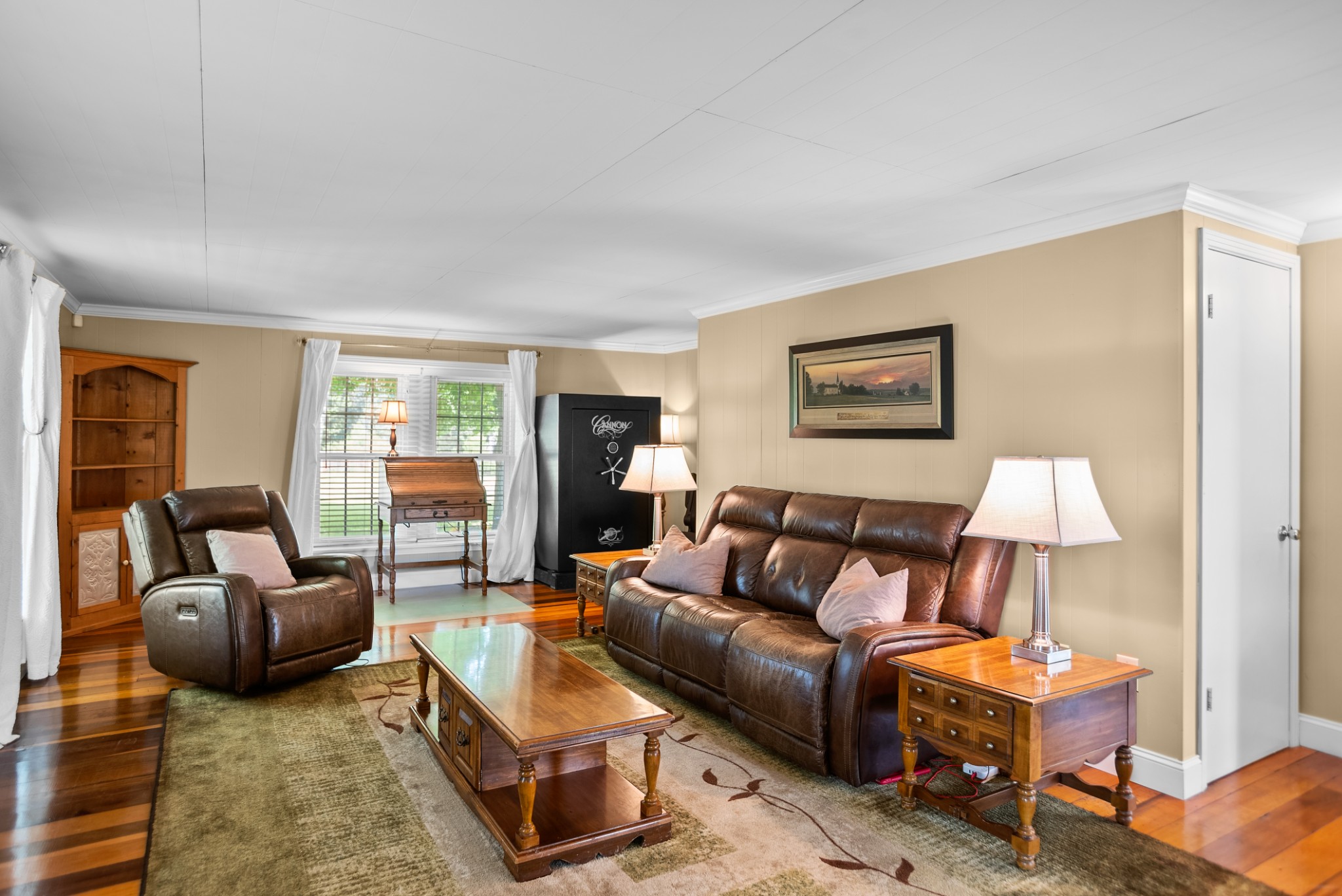 1364 Country Club Rd Property Photo 13