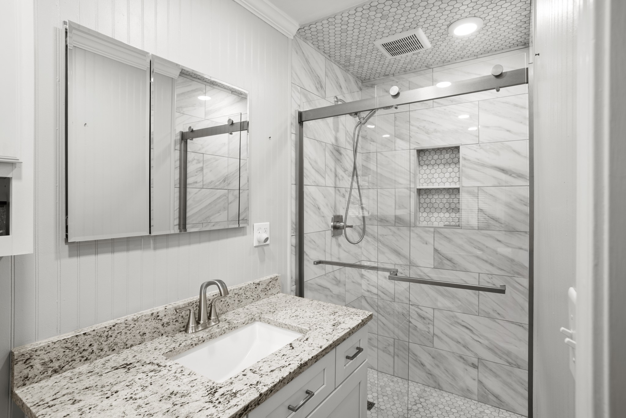 1364 Country Club Rd Property Photo 34