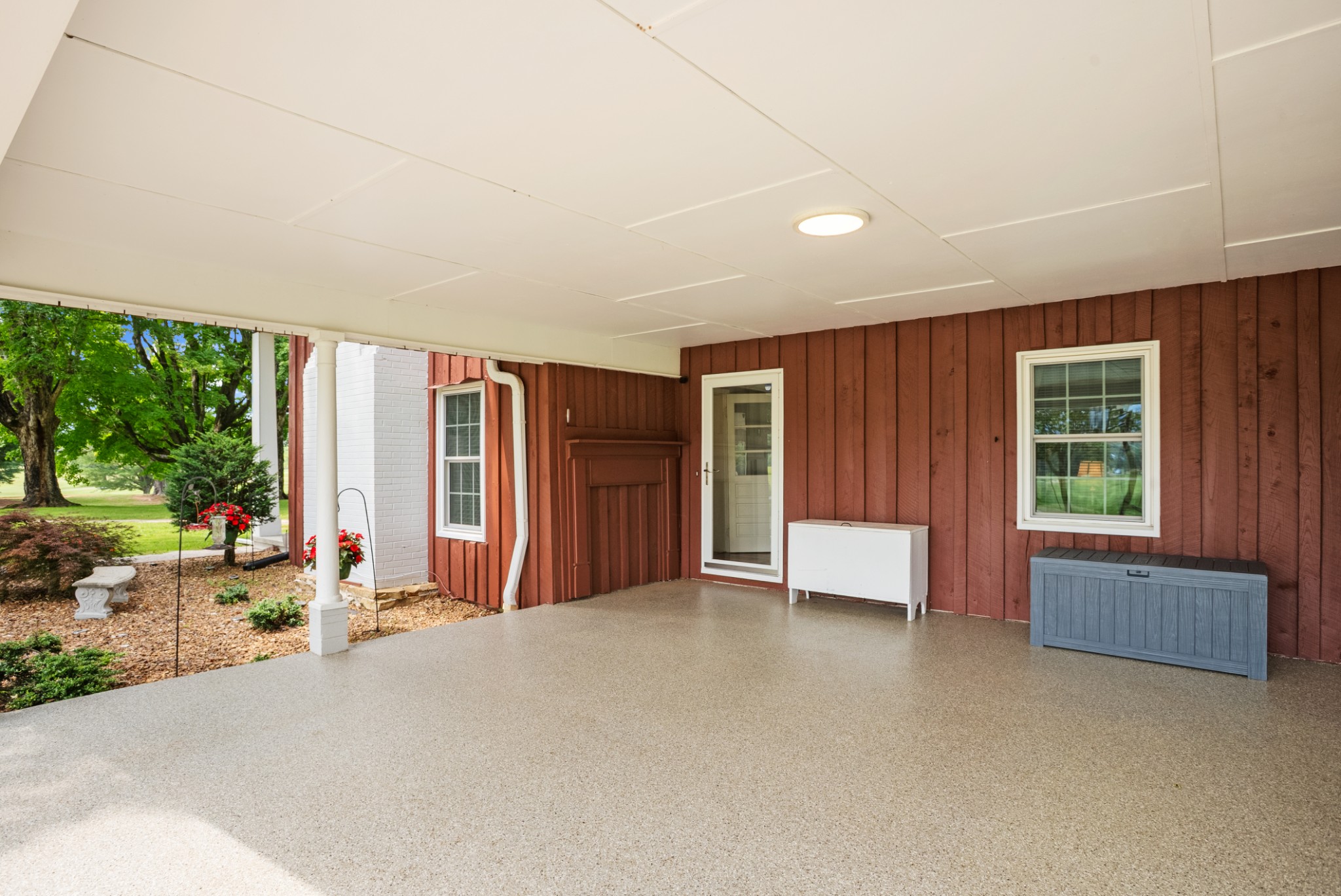 1364 Country Club Rd Property Photo 38