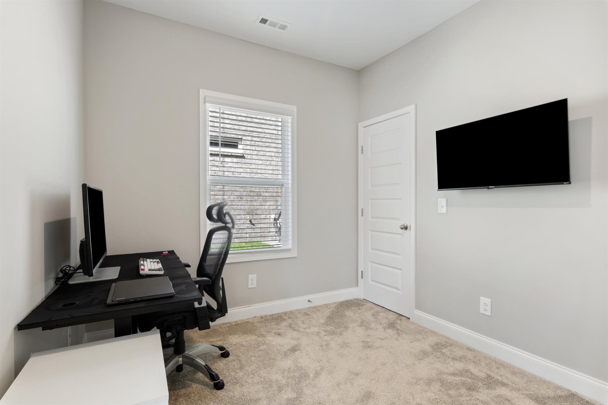 565 Kipton Trl Property Photo 22