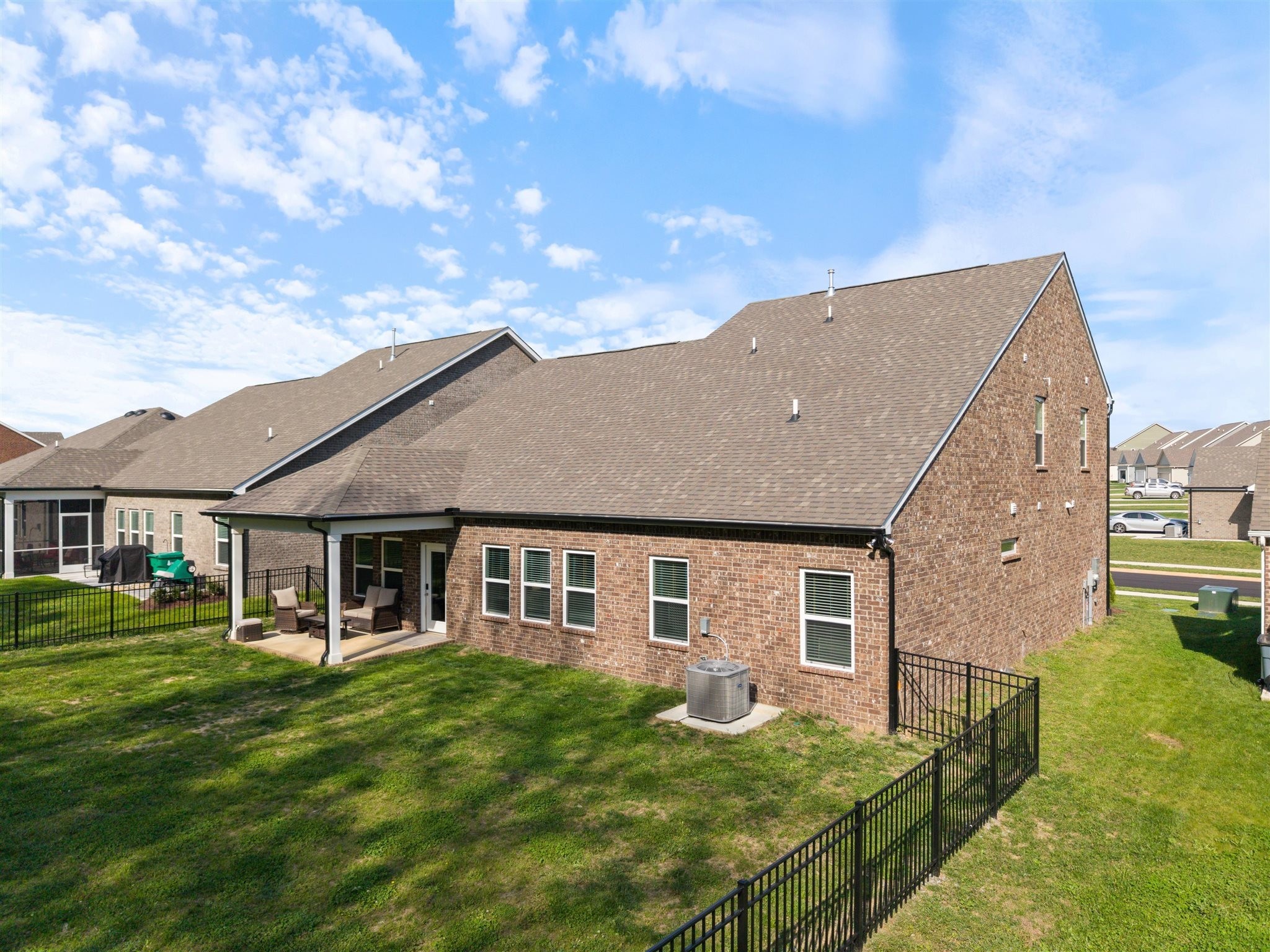 565 Kipton Trl Property Photo 36