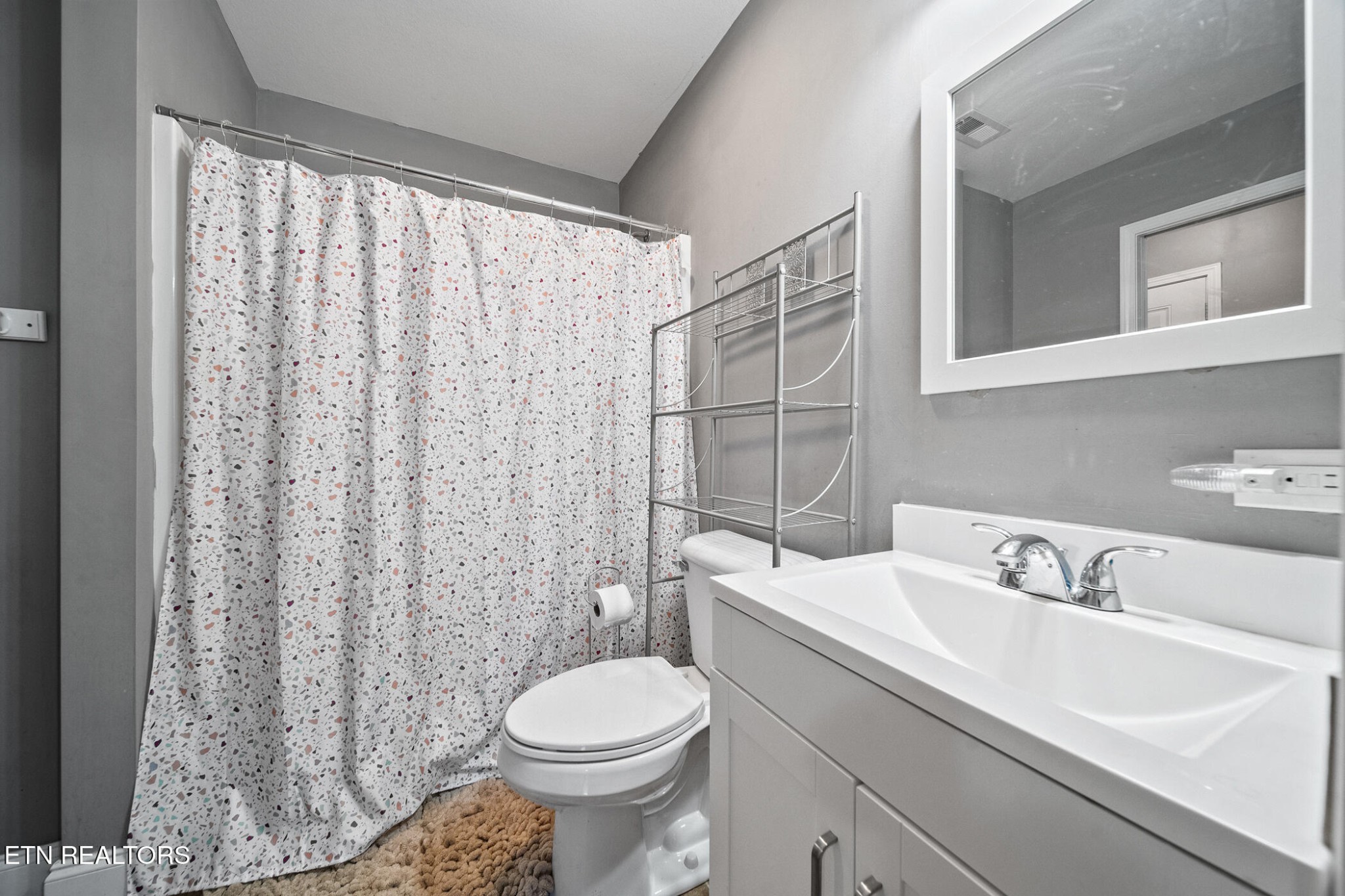 5003 White Petal Way Property Photo 7