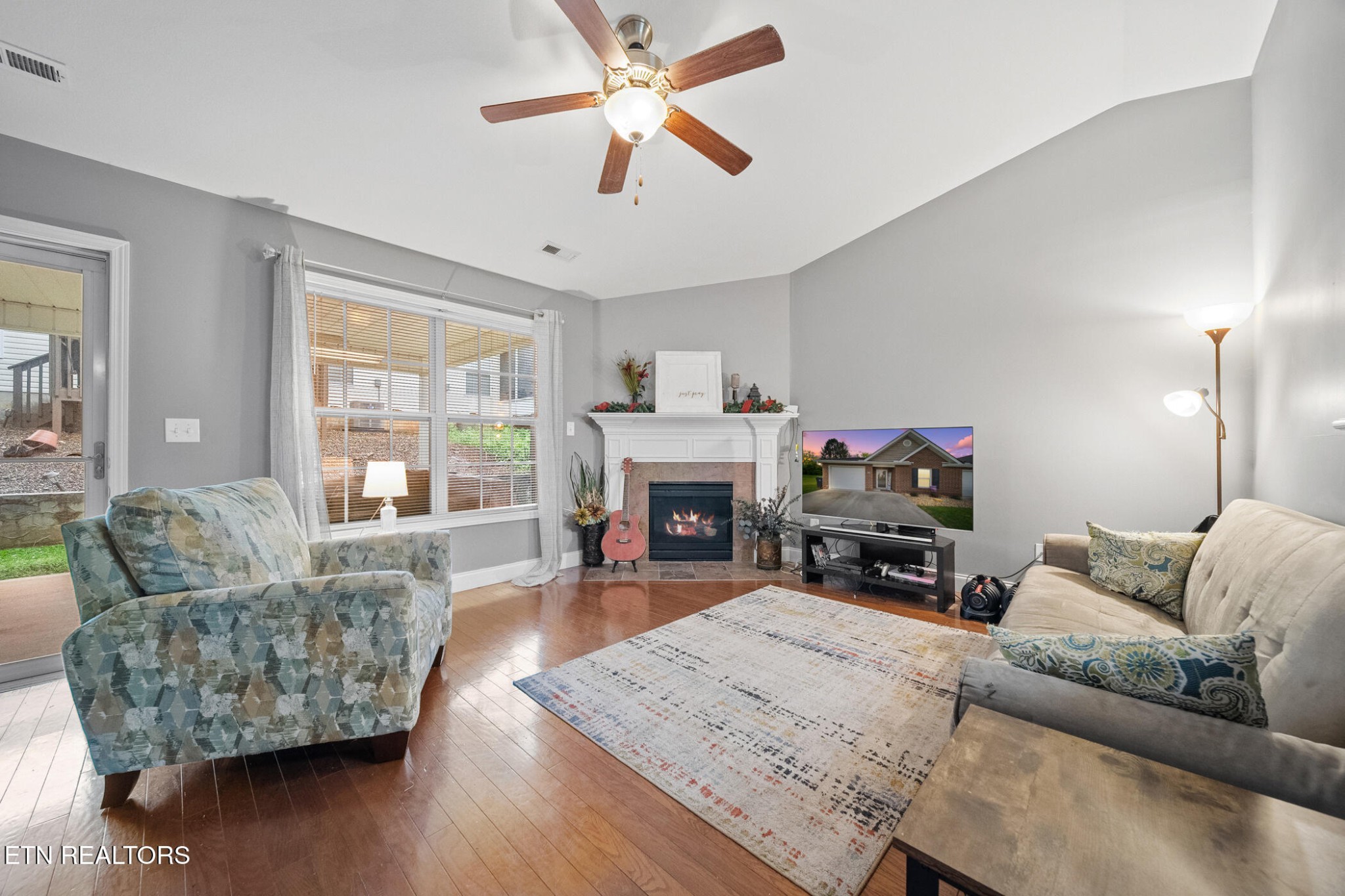 5003 White Petal Way Property Photo 14