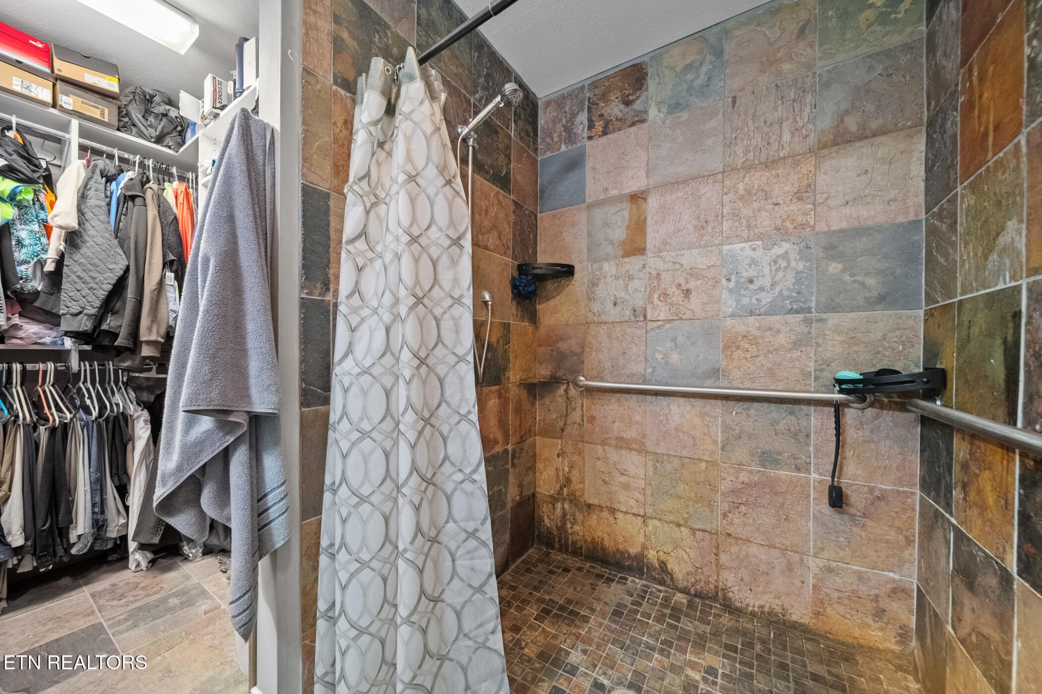 5003 White Petal Way Property Photo 20